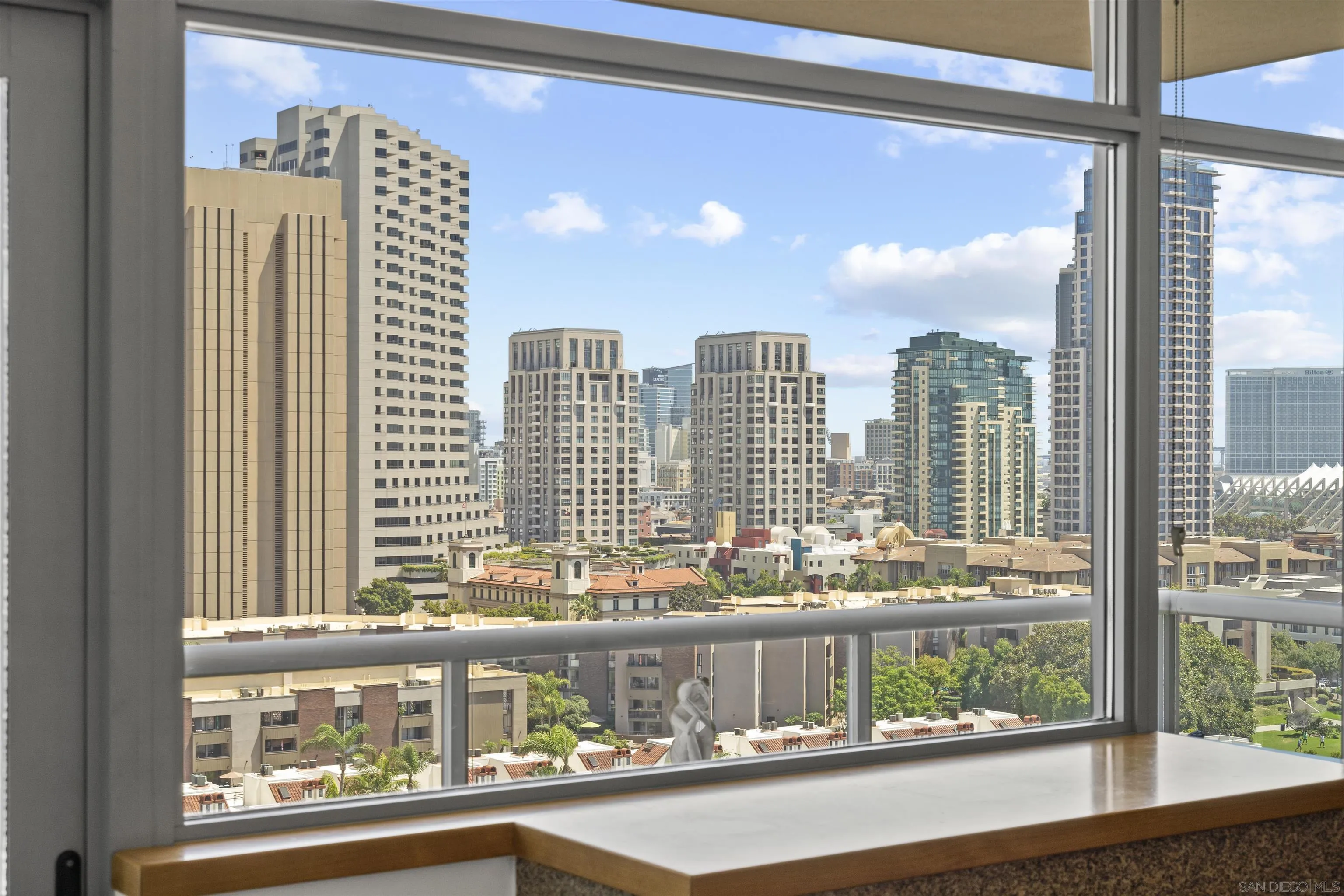 https://cdn.realtyfeed.com/cdn/127/230016743/25116296d592be08ce0353f78647b865.webp