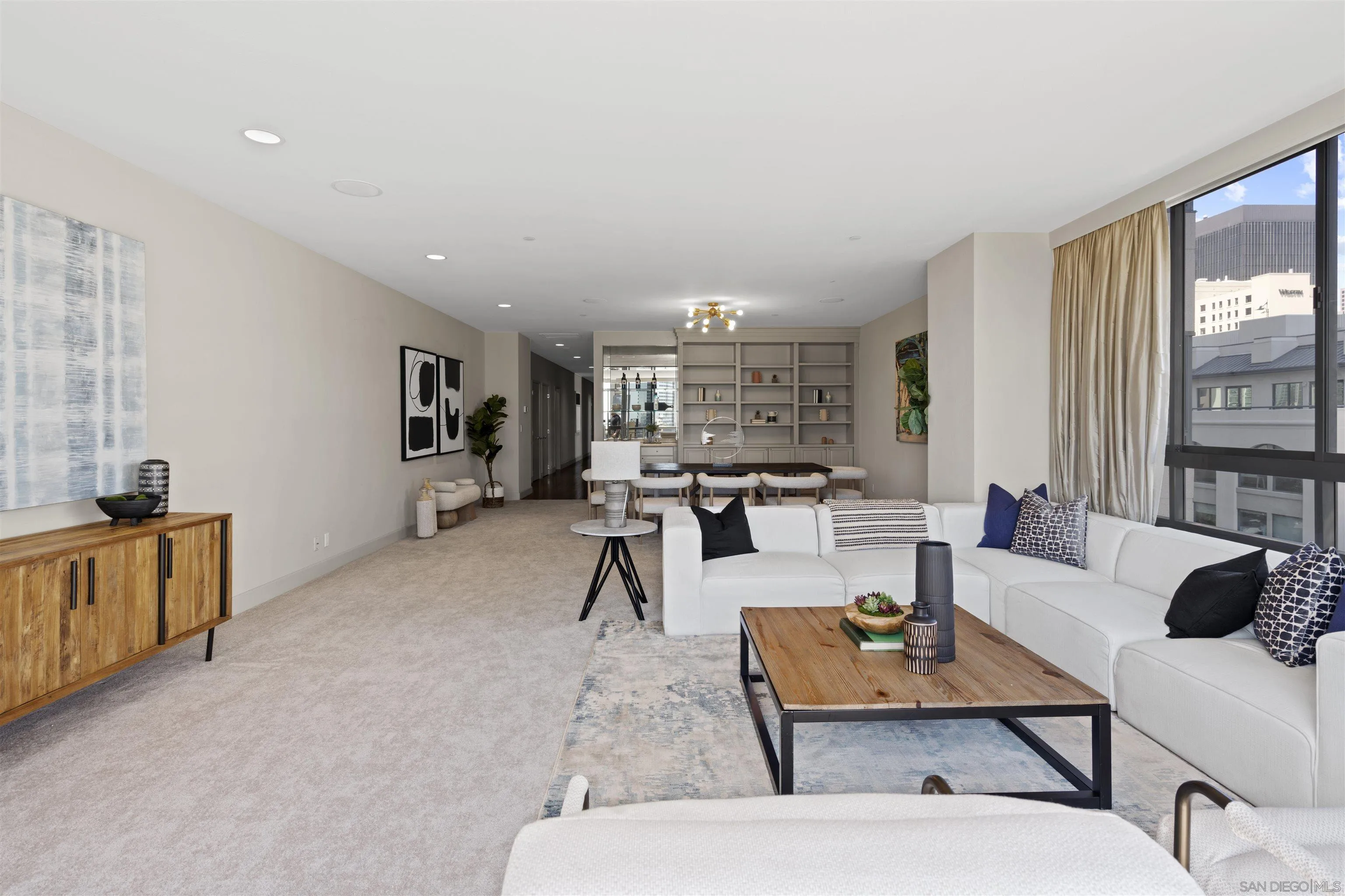 Photo #3: 230016798 Listing 