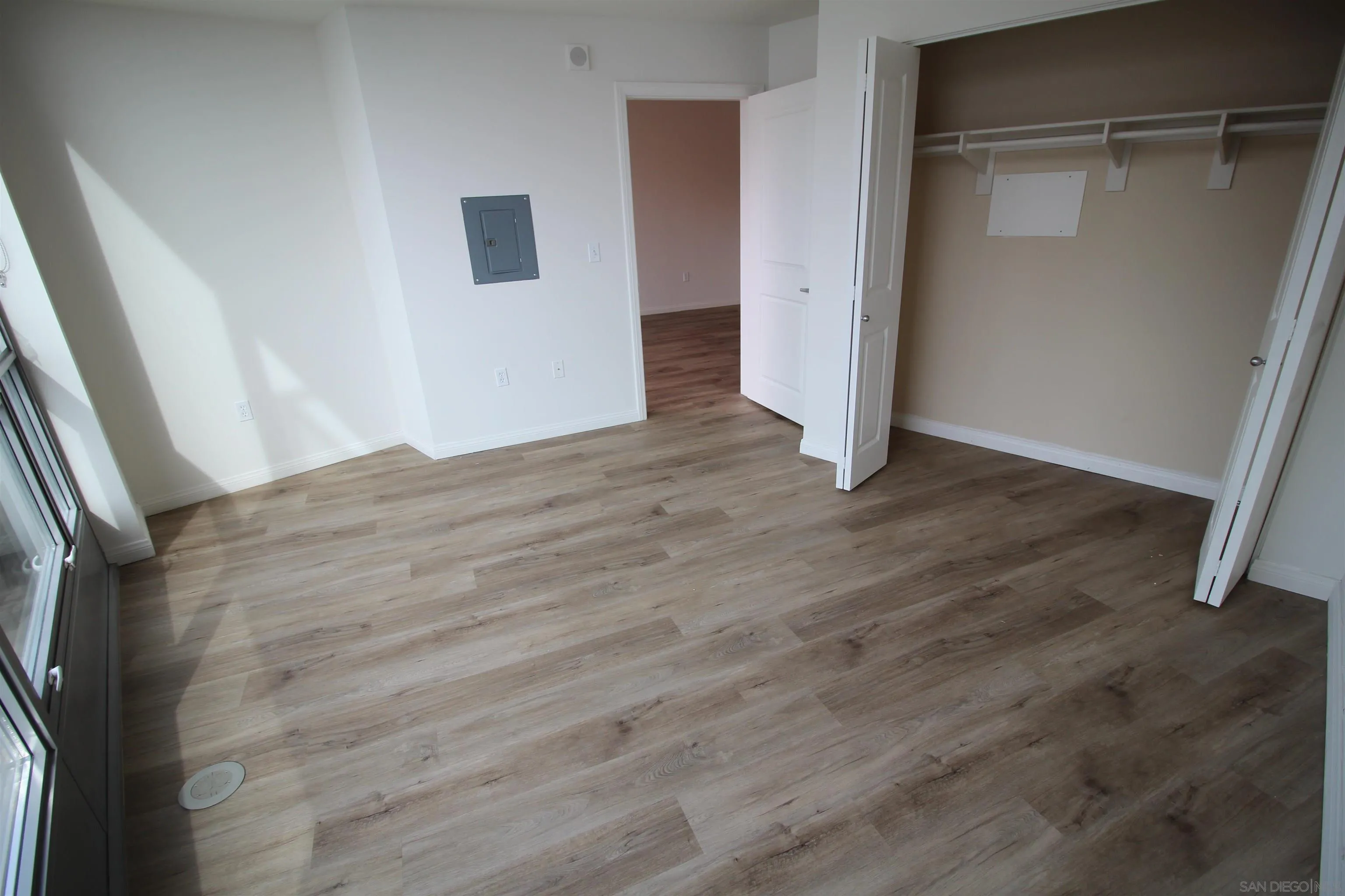 Photo #6: 230017011 Listing 