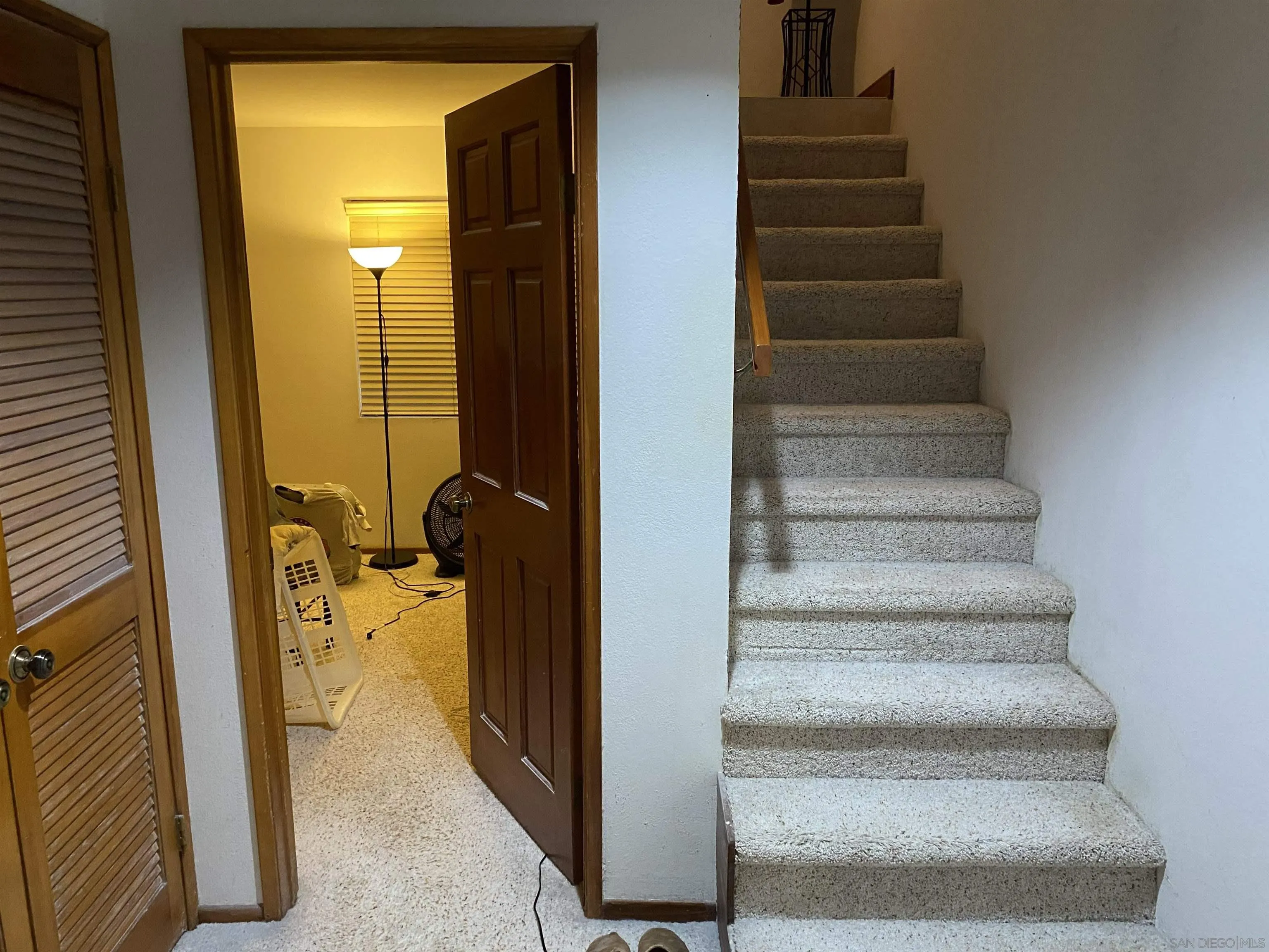 https://cdn.realtyfeed.com/cdn/127/230017407/2048b4d14a7211e26357c4c45b6a23ac.webp