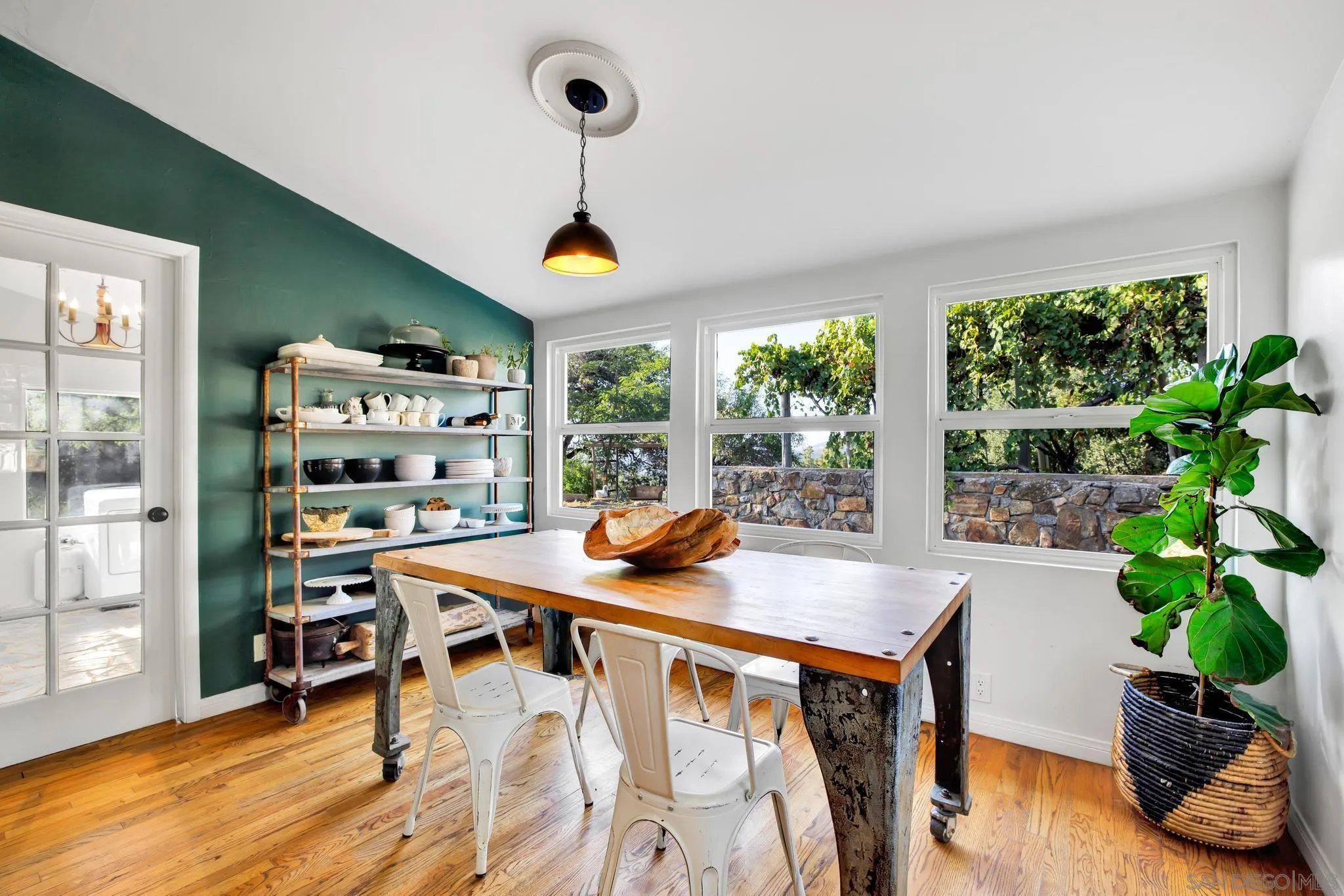 https://cdn.realtyfeed.com/cdn/127/230017709/5bab27c2b1c269ddc08da6b7ee62690c.webp