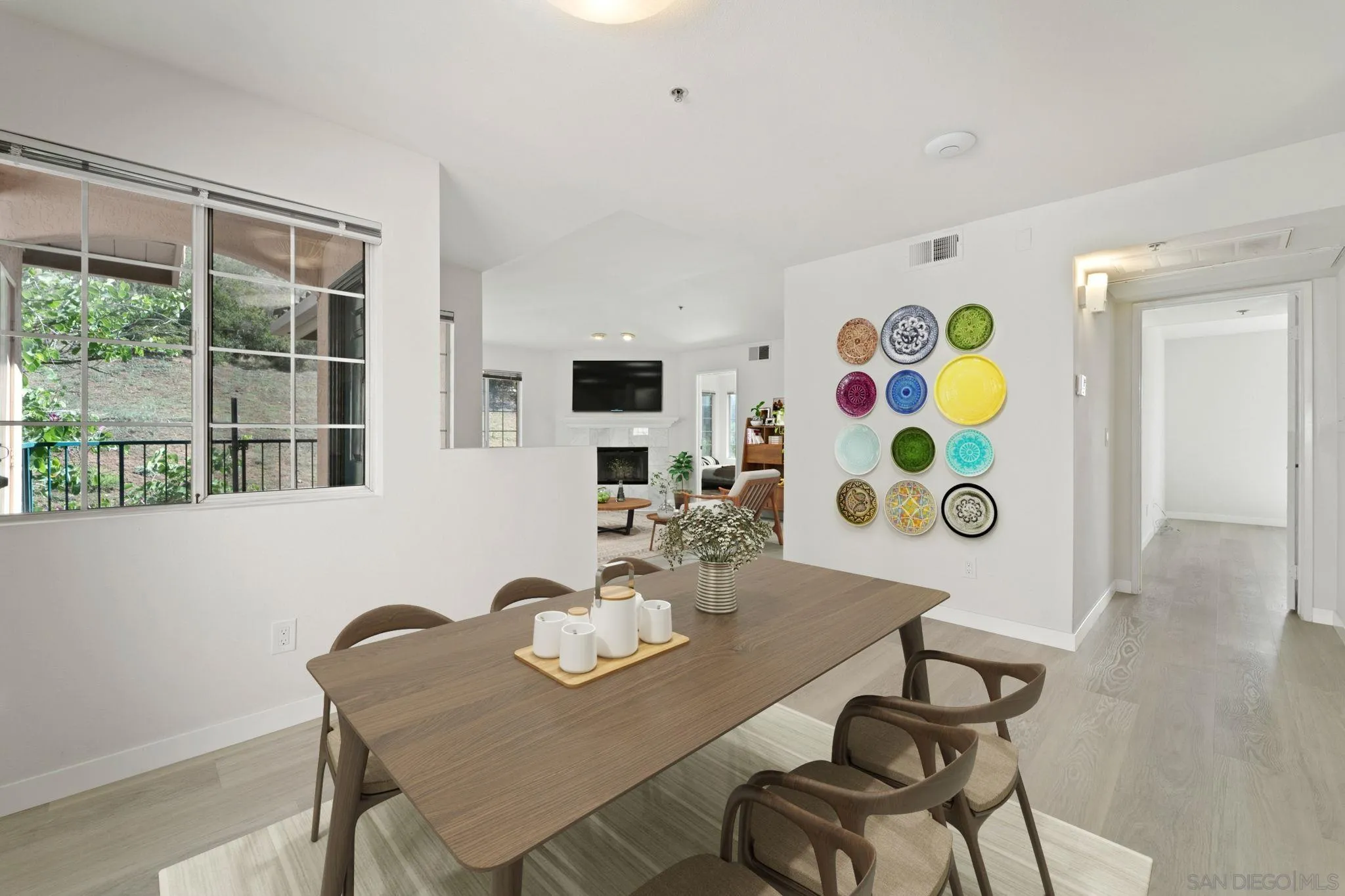 Photo #3: 230017854 Listing 