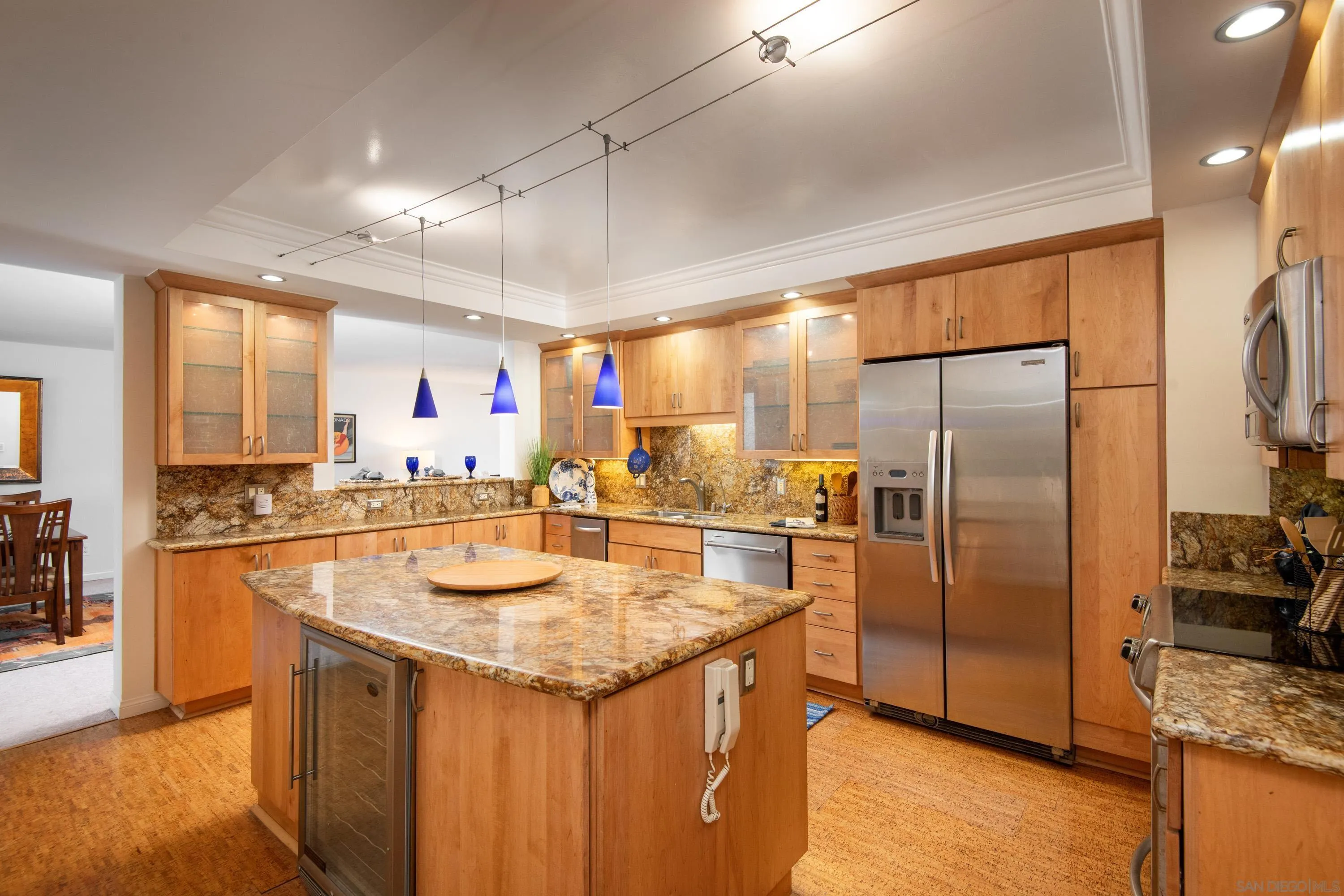 Photo #2: 230017974 Listing 