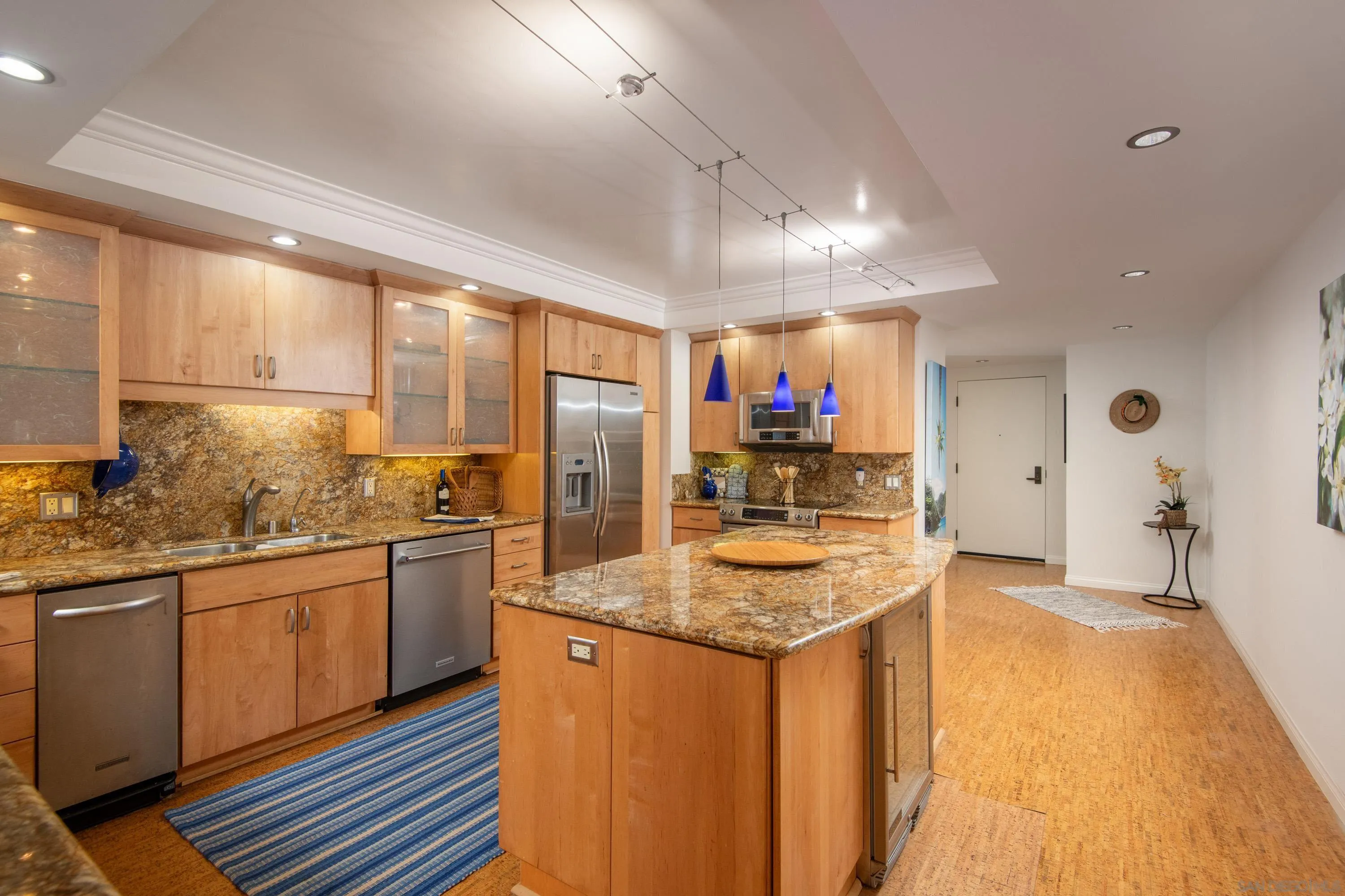 Photo #3: 230017974 Listing 