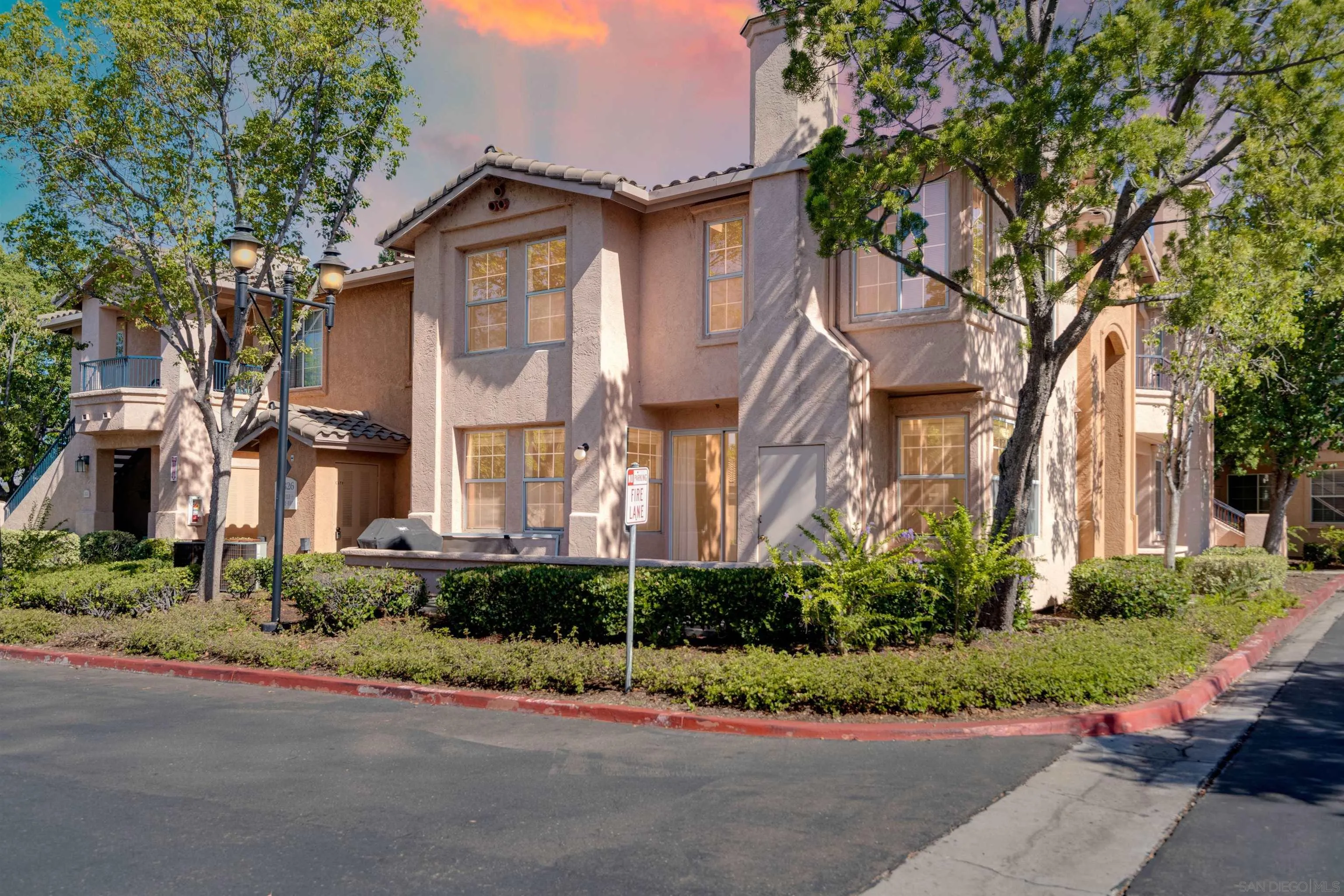 Photo #3: 230018071 Listing 