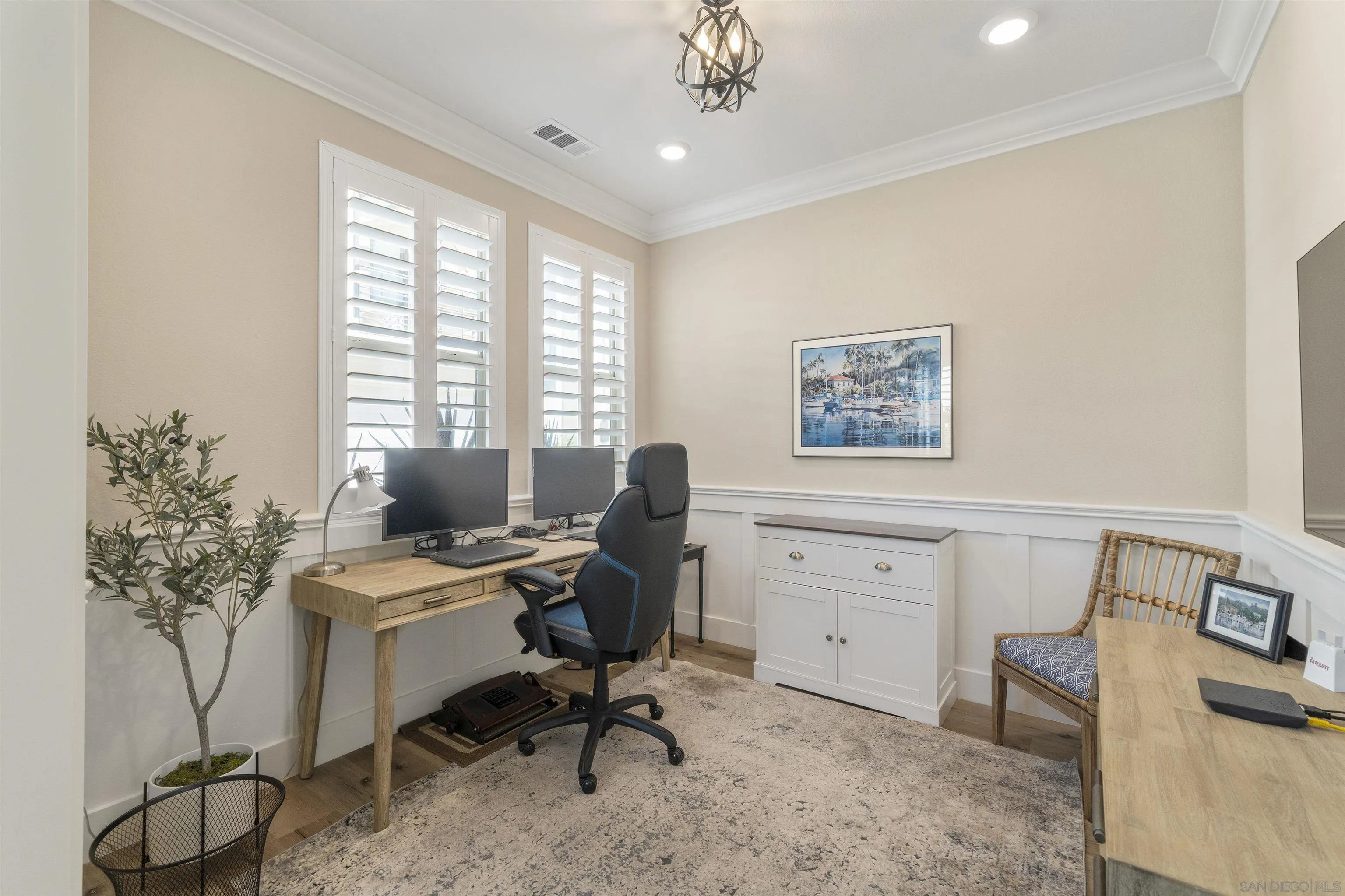 Photo #5: 230018093 Listing 
