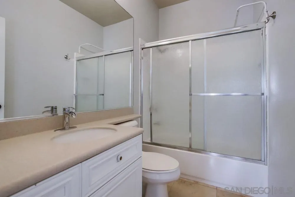 https://cdn.realtyfeed.com/cdn/127/230018358/3c6d4e4779348ff31175dc90f1044a44.webp