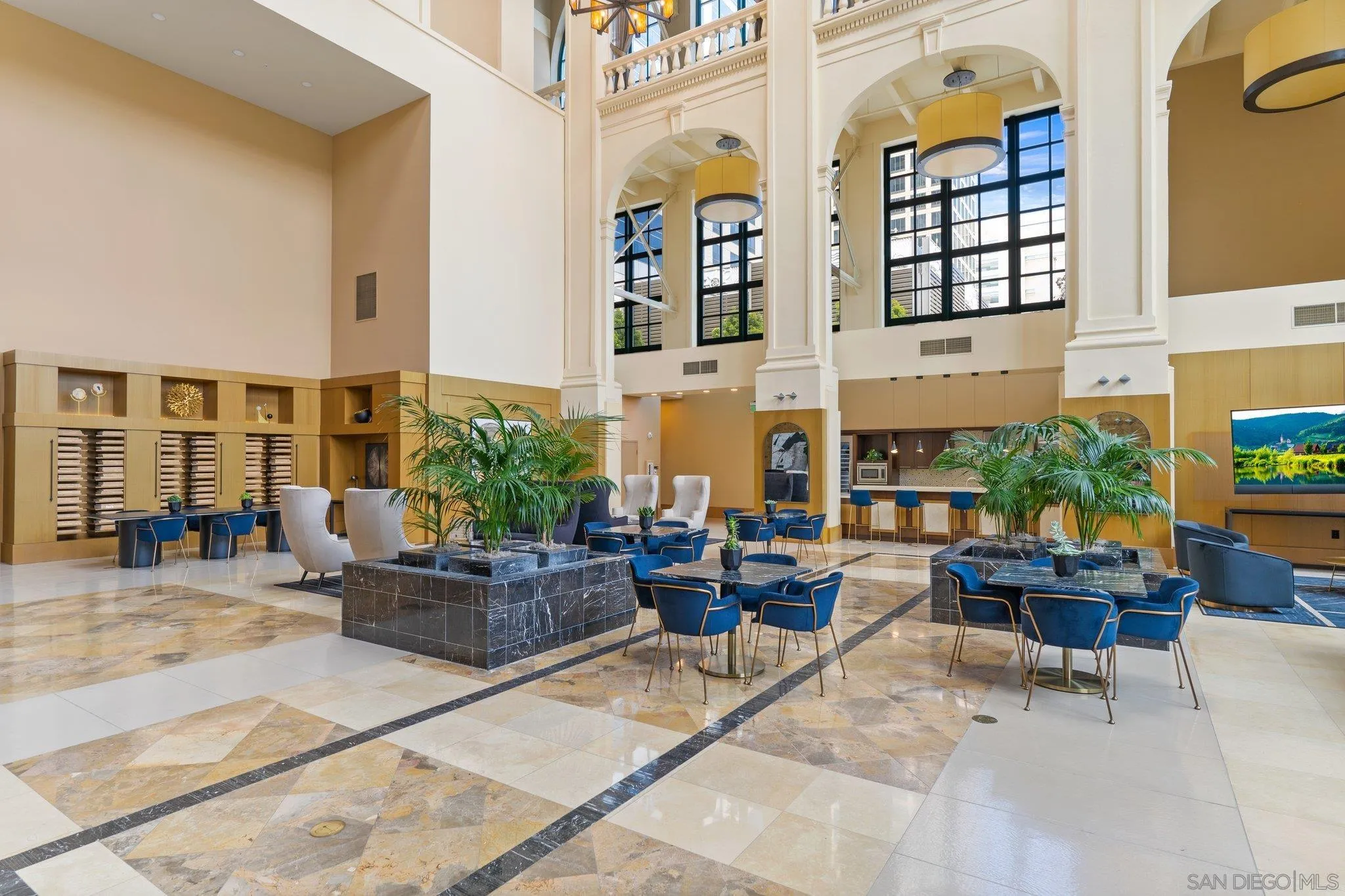 https://cdn.realtyfeed.com/cdn/127/230018432/10821277b9b77e3167753235f83ba33d.webp