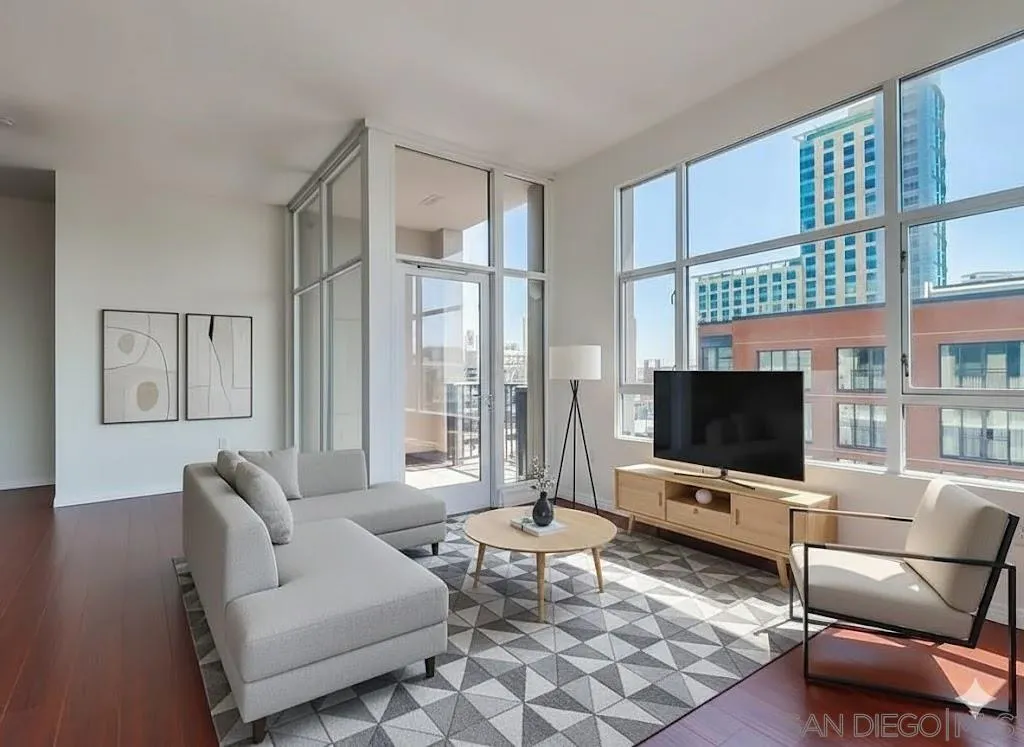 530 K St Unit 1112, San Diego, CA 92101
