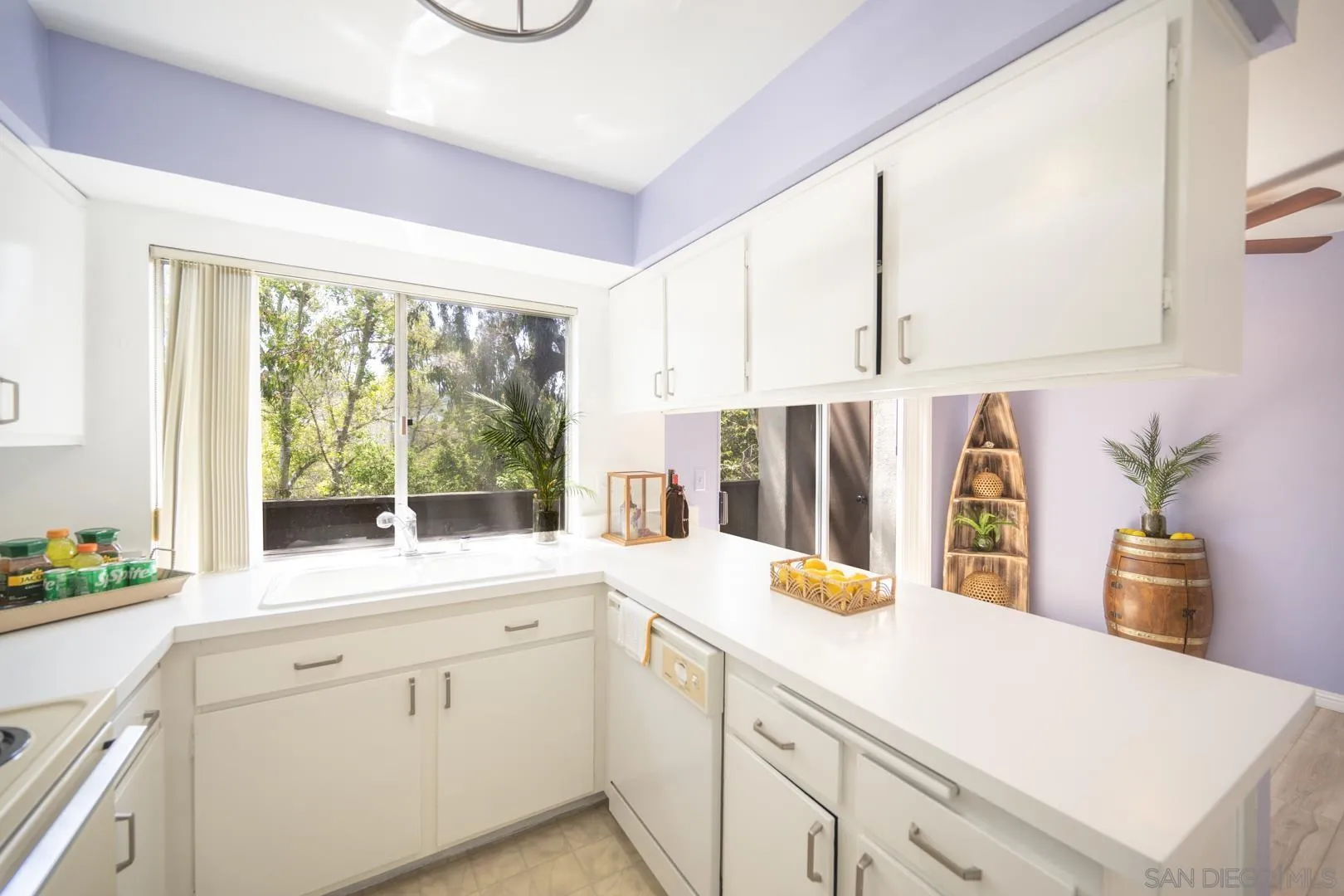 Photo #2: 230018913 Listing 