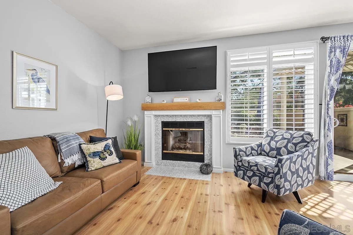 Photo #6: 230019039 Listing 