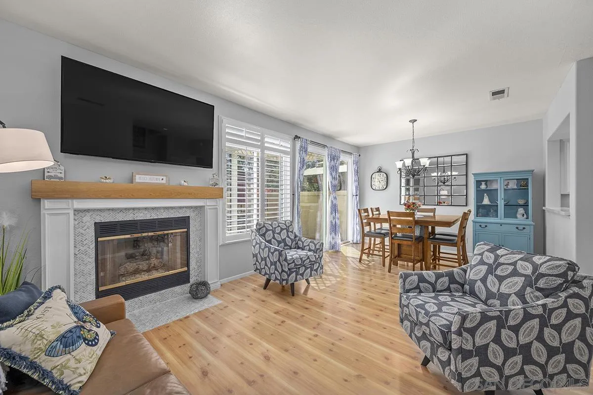 Photo #4: 230019039 Listing 