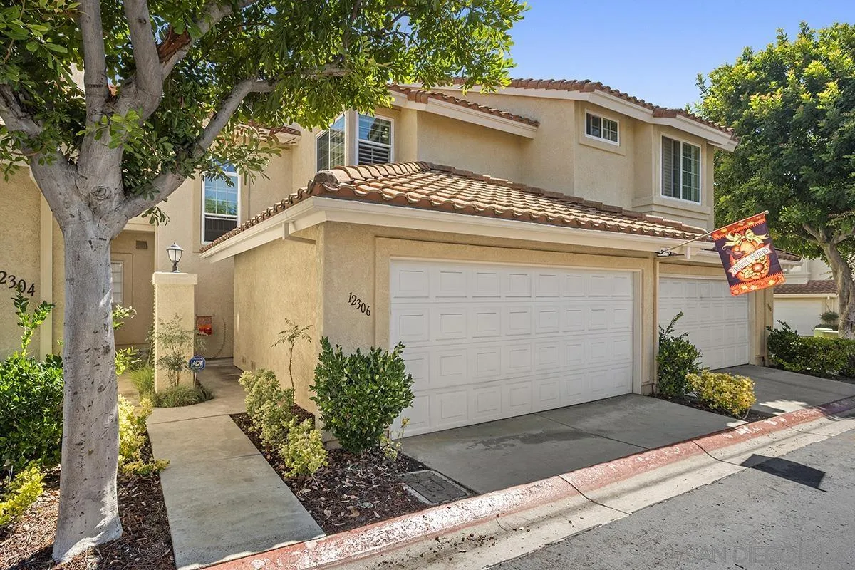 Photo #2: 230019039 Listing 