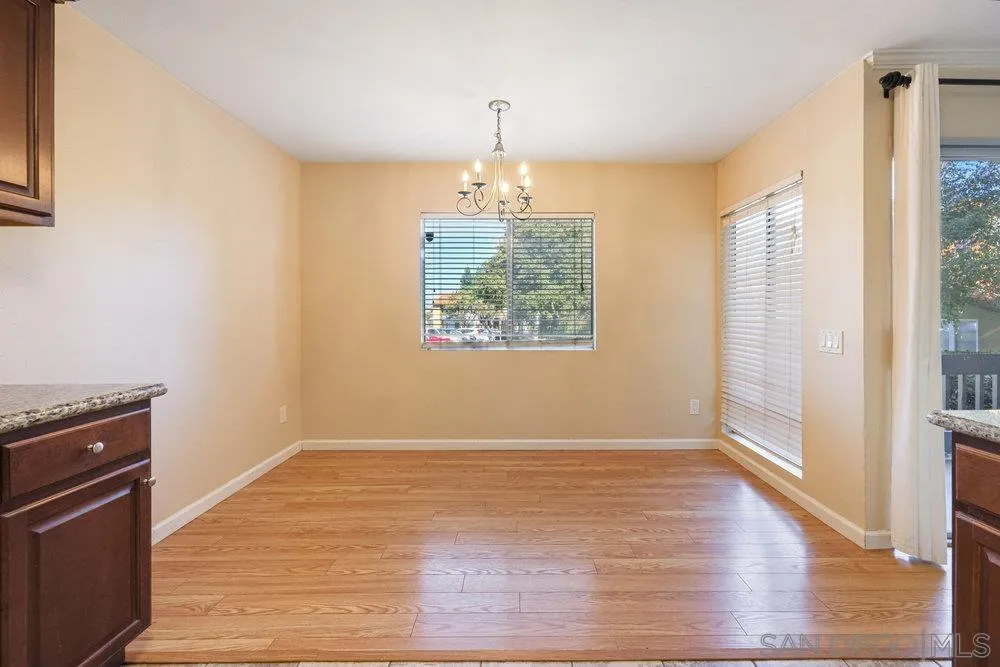 Photo #4: 230019139 Listing 