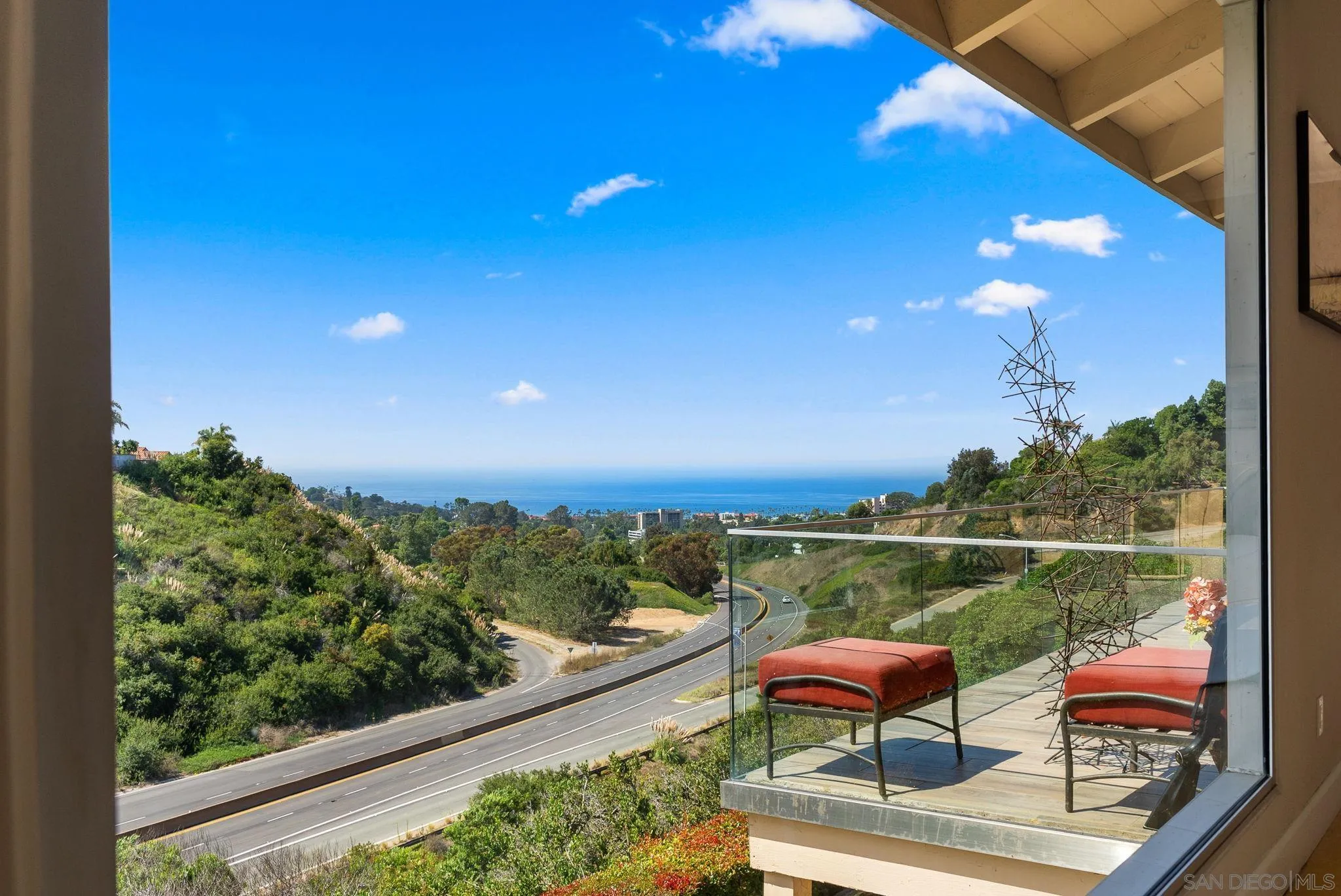 https://cdn.realtyfeed.com/cdn/127/230019193/3306f2aafe31d333c297b69289755b06.webp