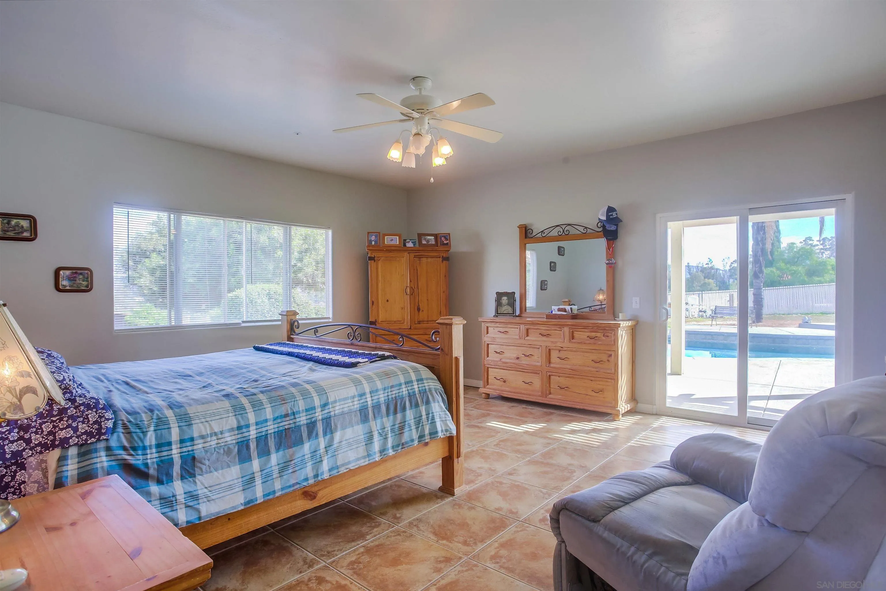 https://cdn.realtyfeed.com/cdn/127/230019527/8c5511599f2b71f7fa556e4a02586085.webp