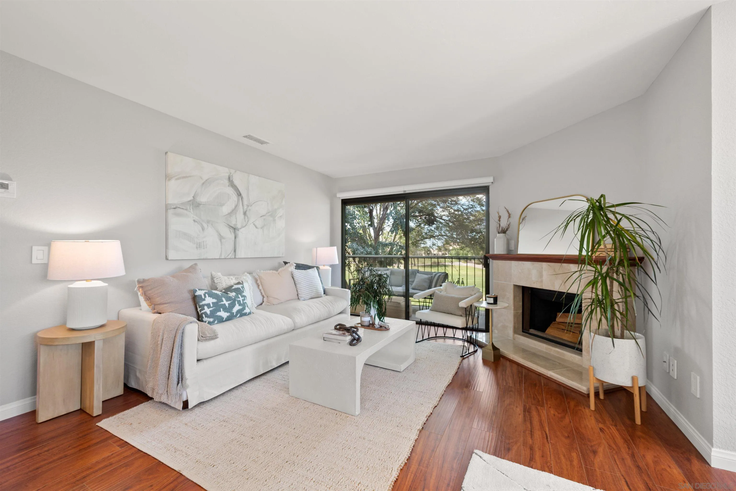 https://cdn.realtyfeed.com/cdn/127/230019546/b93c96a811145a81b73c13423ccd61ee.webp