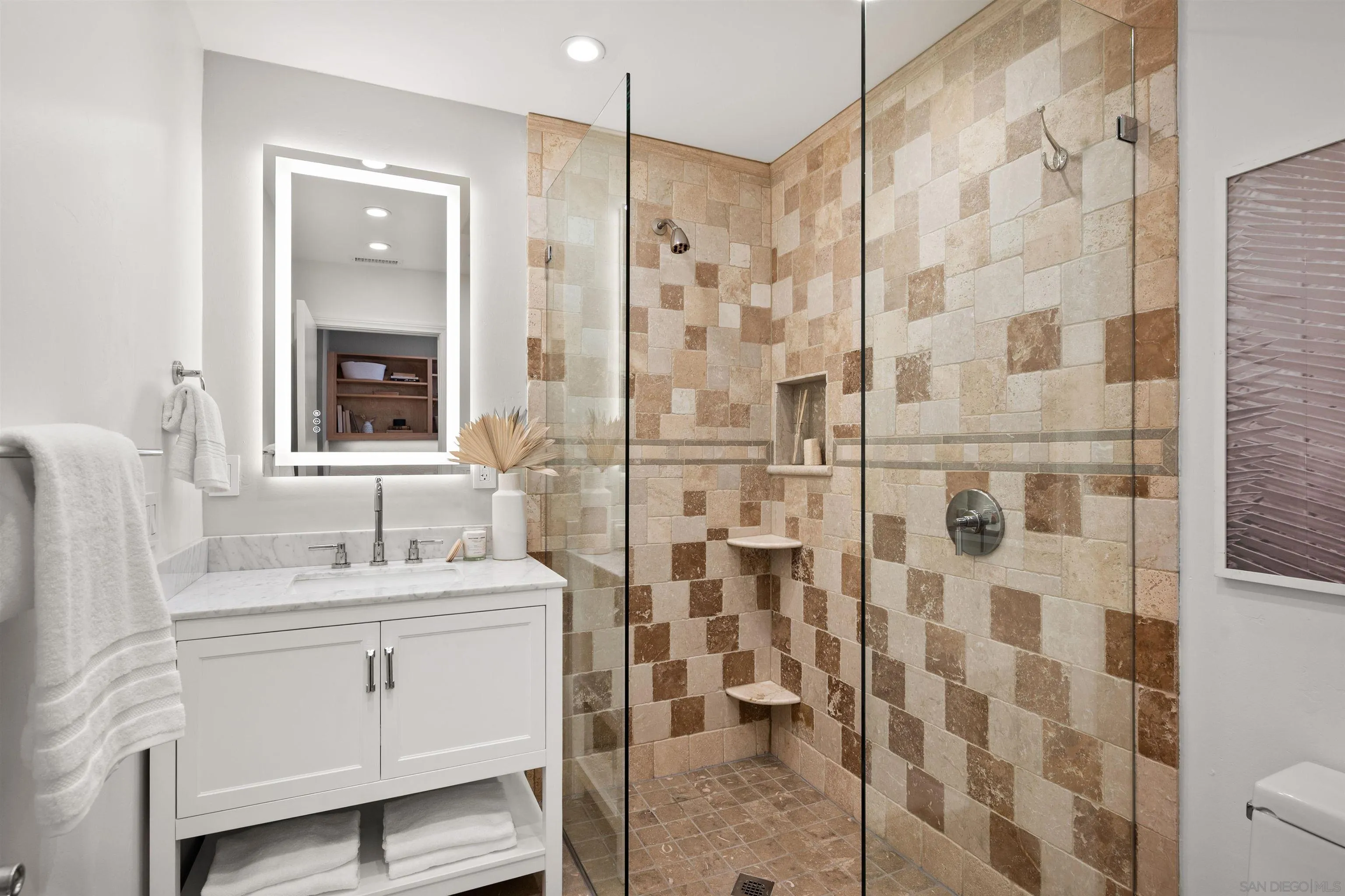 https://cdn.realtyfeed.com/cdn/127/230019546/bffe476c6a62ad88b31363494ddcea06.webp