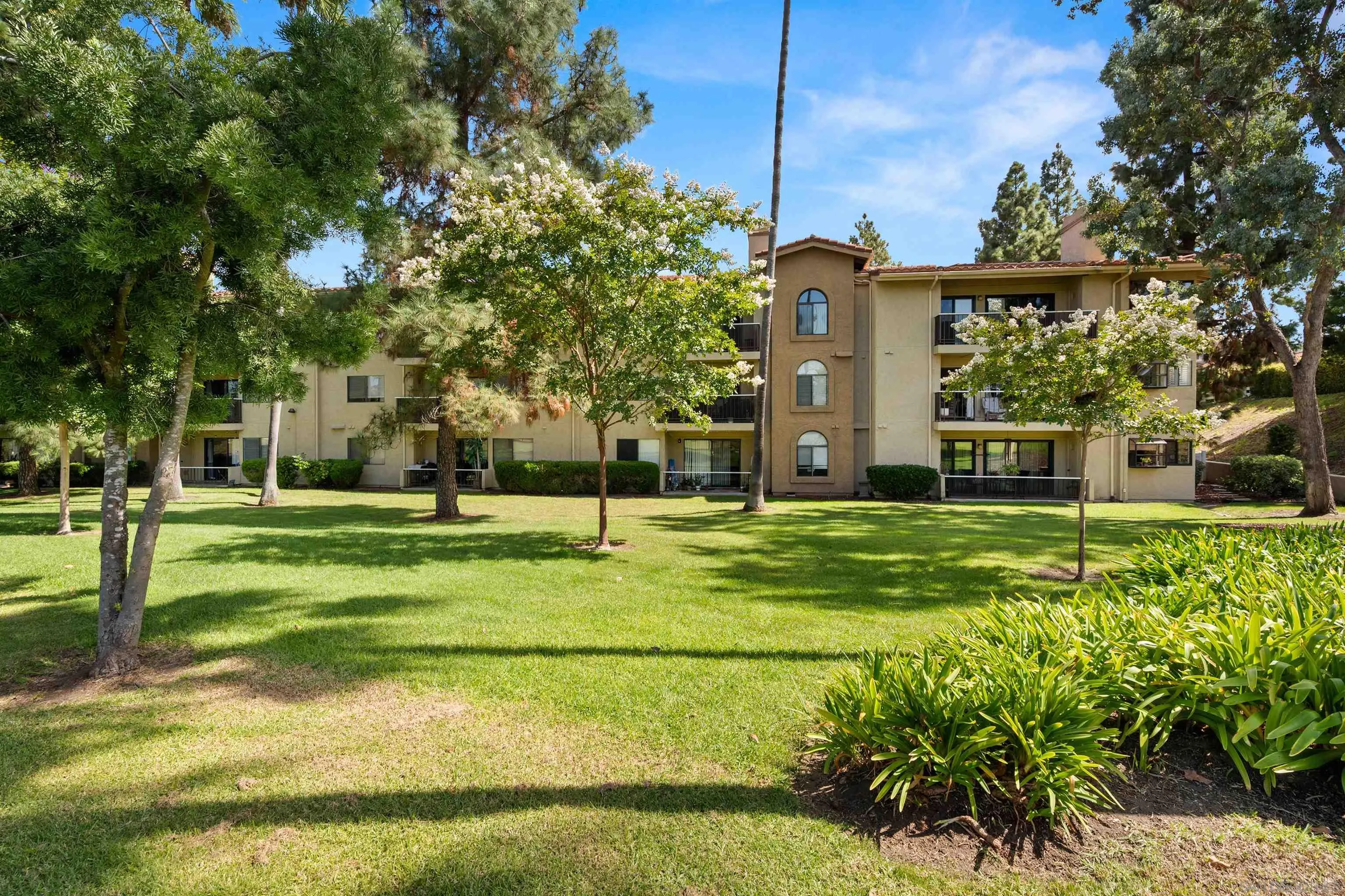 https://cdn.realtyfeed.com/cdn/127/230019546/d1983f454e80d6f44a4dc54c862a9af9.webp
