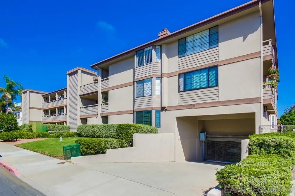 Photo #3: 230020129 Listing 