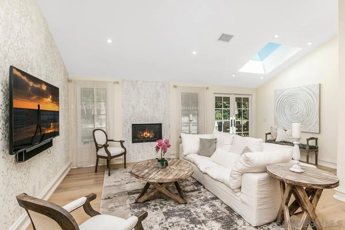https://cdn.realtyfeed.com/cdn/127/230020638/777e80a07e273508faa98052ab7370c2.webp