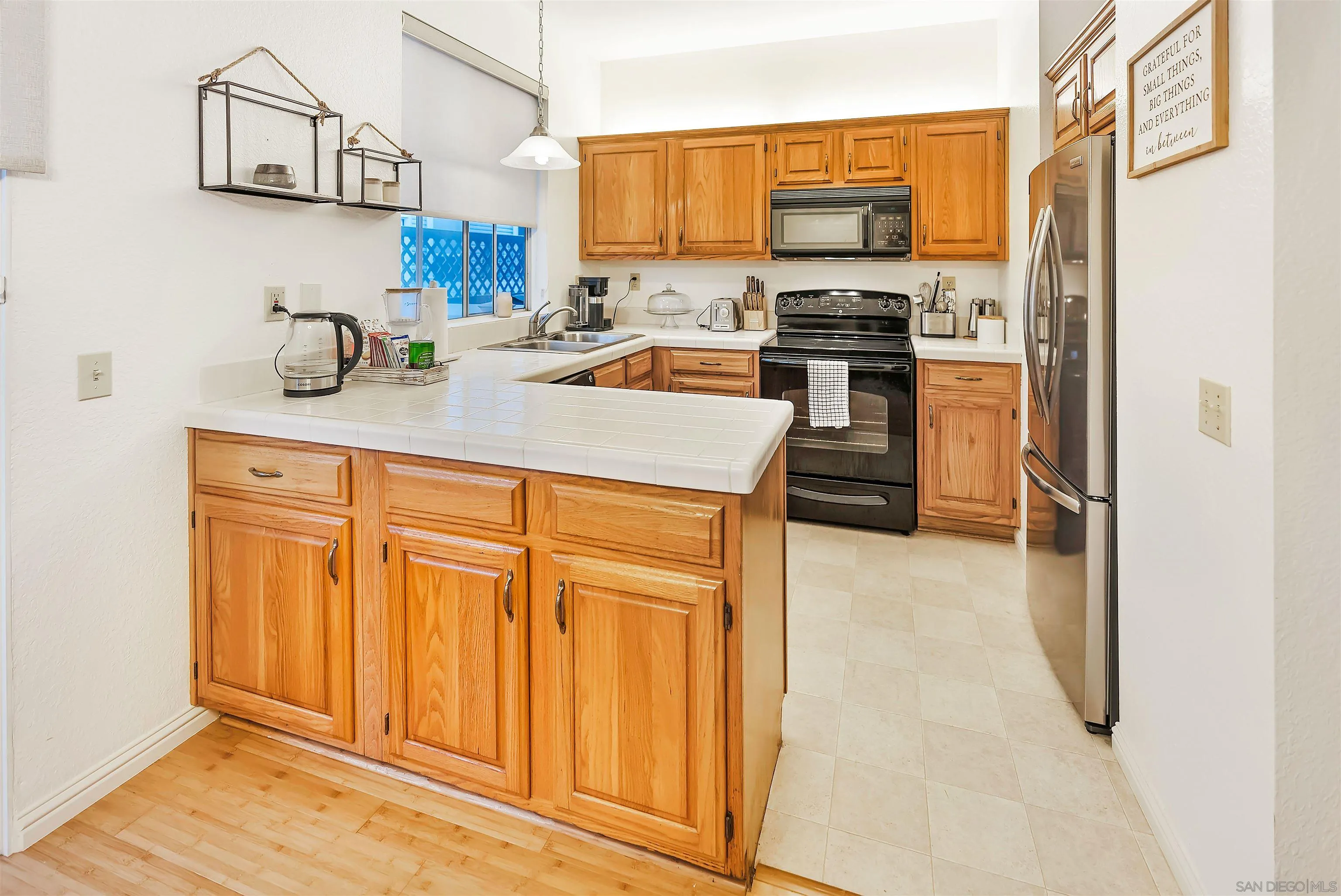 https://cdn.realtyfeed.com/cdn/127/230020754/524948710d934b15c402e4541de596d1.webp
