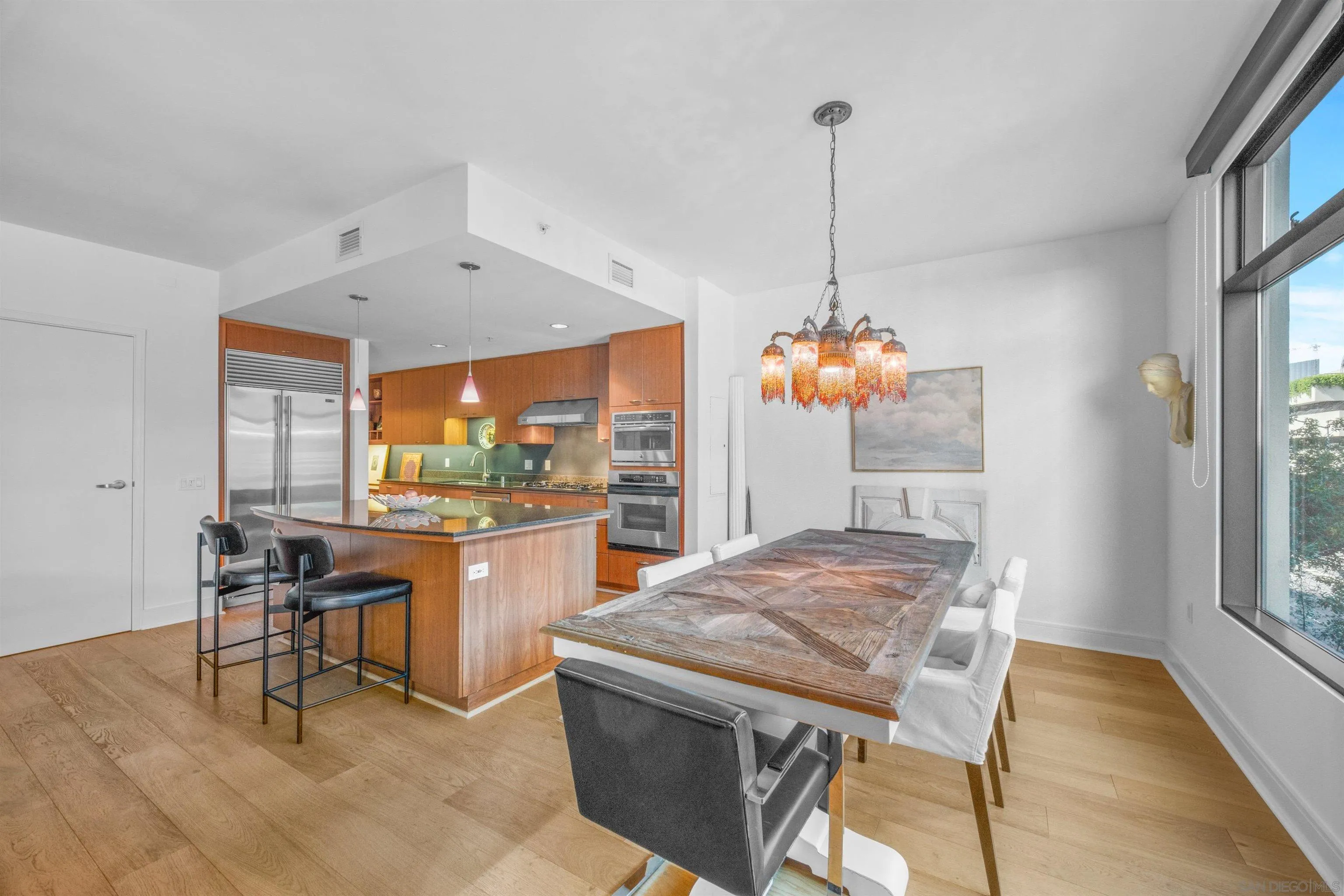 Photo #6: 230020849 Listing 