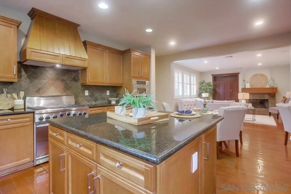 https://cdn.realtyfeed.com/cdn/127/230021027/830158d97cf63b179106a4ab78f3ff87.webp