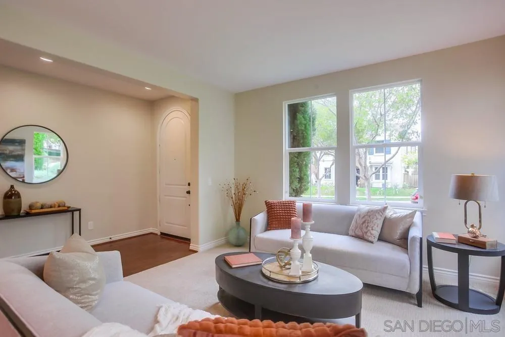 https://cdn.realtyfeed.com/cdn/127/230021027/af07898b6cdb23d0616a6c51956c11c1.webp