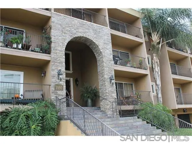 Photo #2: 230021164 Listing 