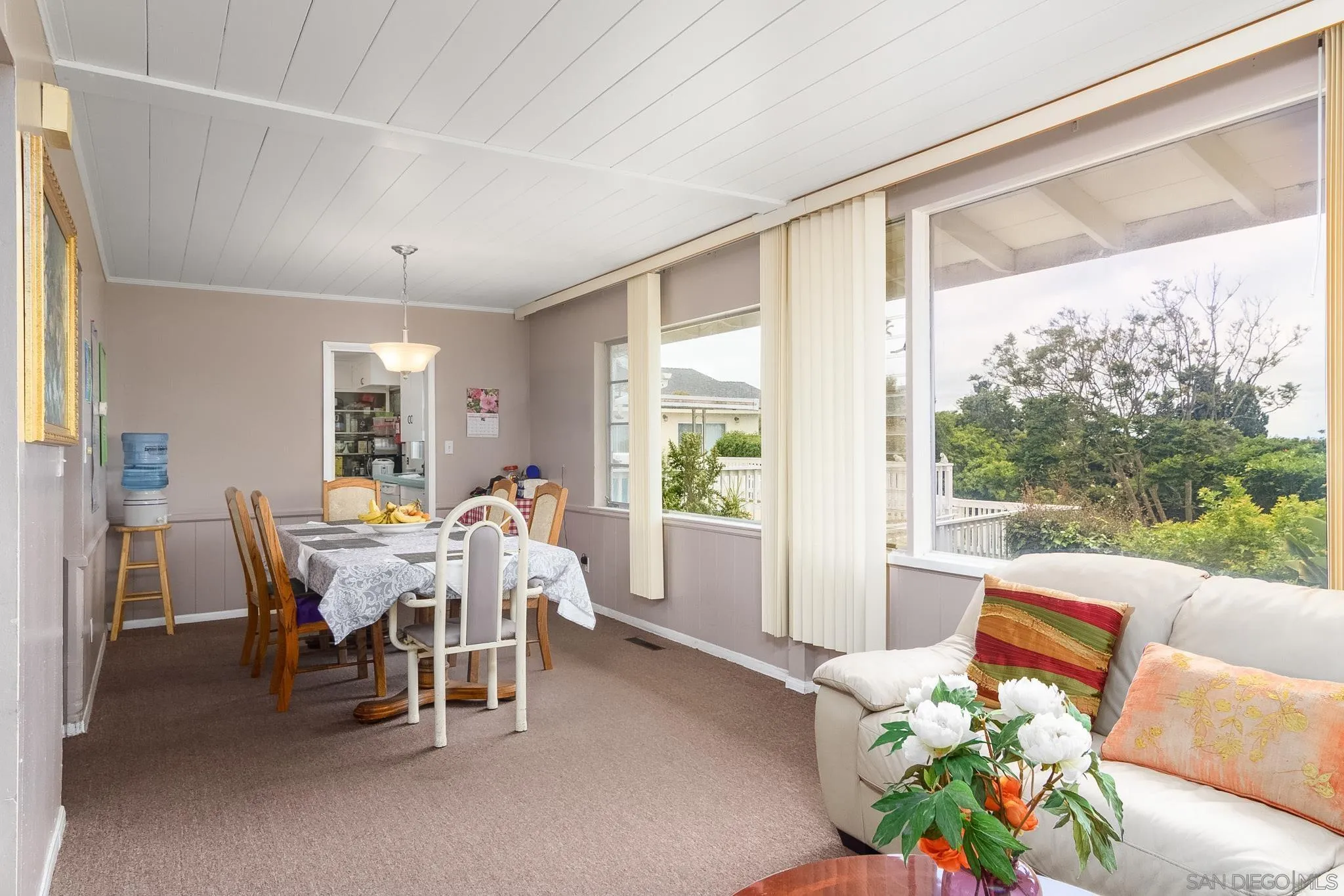 https://cdn.realtyfeed.com/cdn/127/230021350/f92d3897c02c15339a6d61db1d0a8242.webp