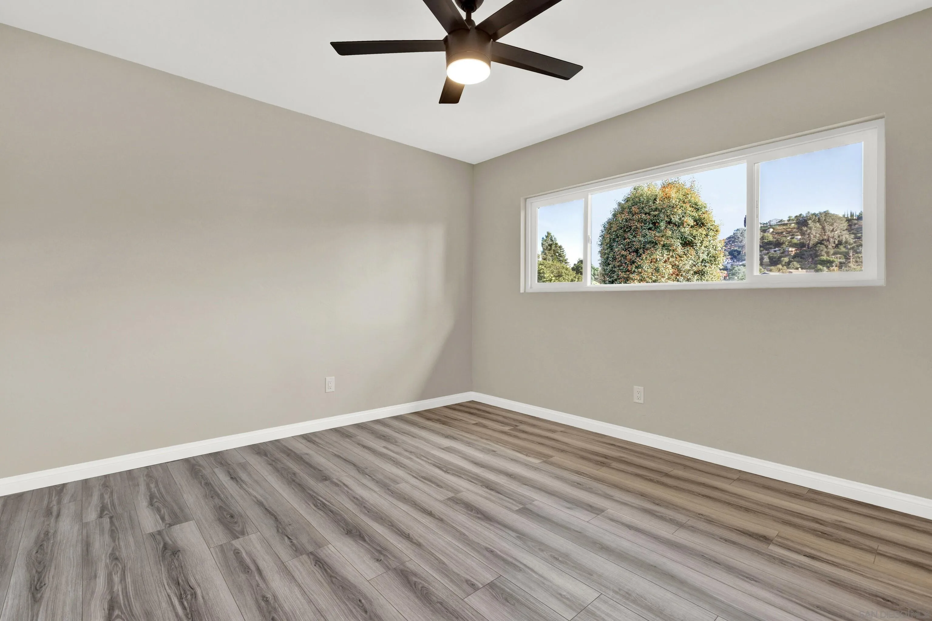 https://cdn.realtyfeed.com/cdn/127/230021472/36c6a42a066a6a048f1f115032496405.webp