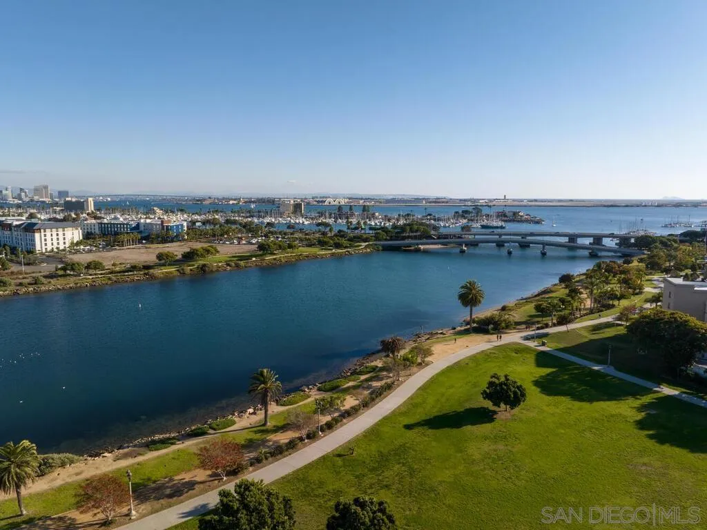 Photo #2: 230021498 Listing 