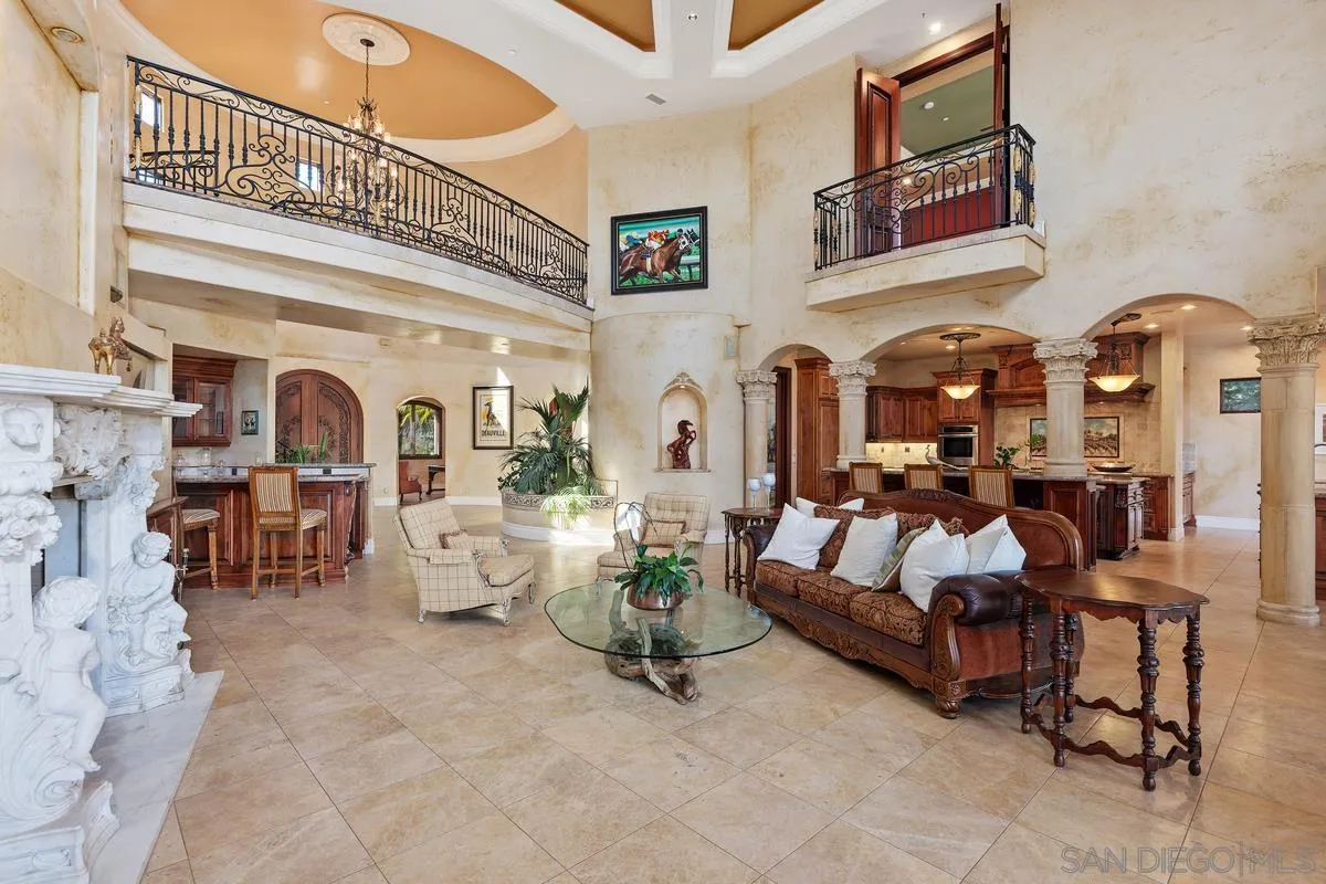 https://cdn.realtyfeed.com/cdn/127/230021518/605393829d8b45d8b50a1d625321d5ab.webp