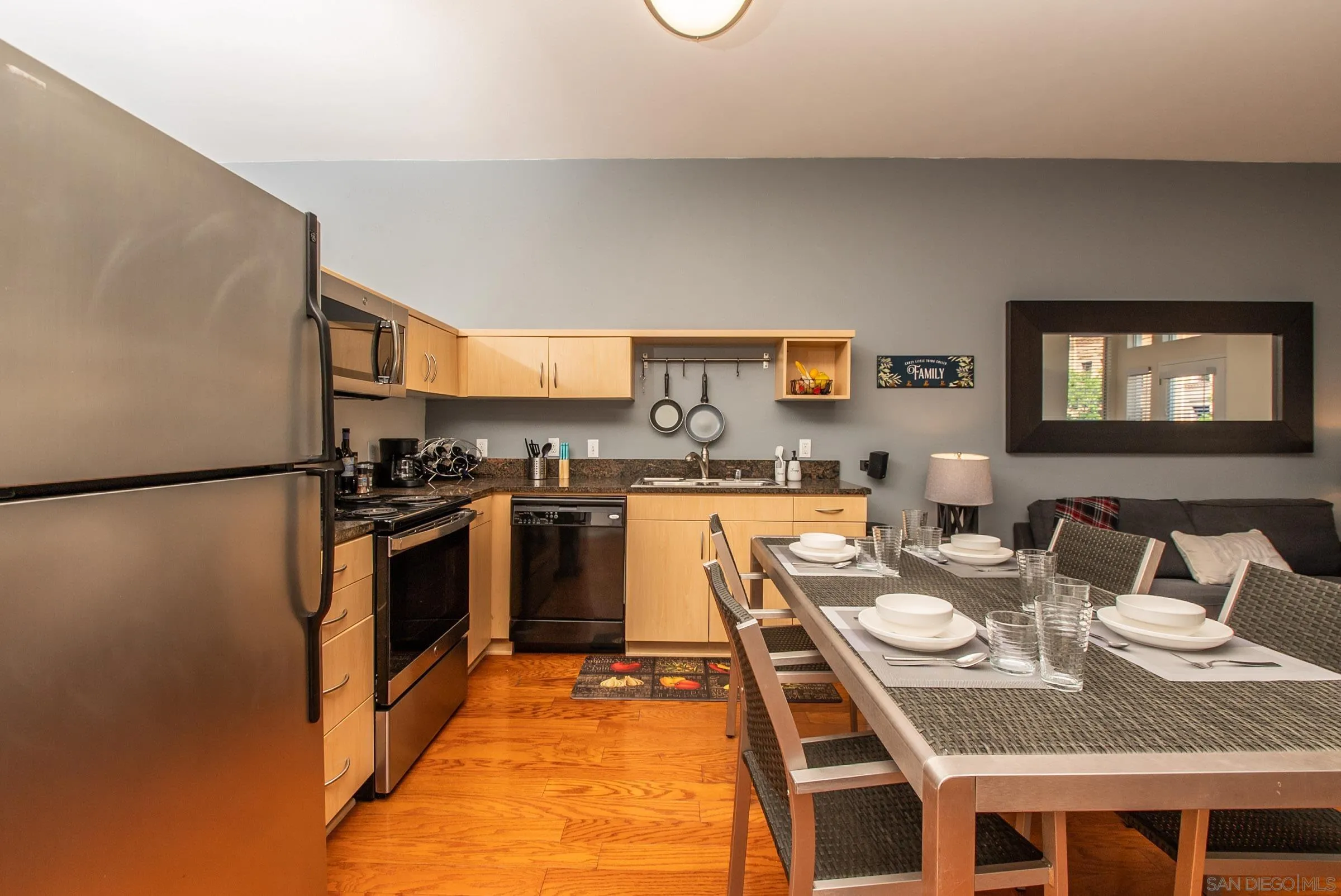 Photo #5: 230021770 Listing 