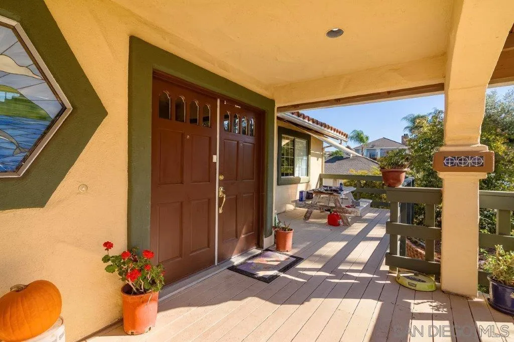 https://cdn.realtyfeed.com/cdn/127/230021906/89c5e0c708d05ac008241639697ae6d9.webp
