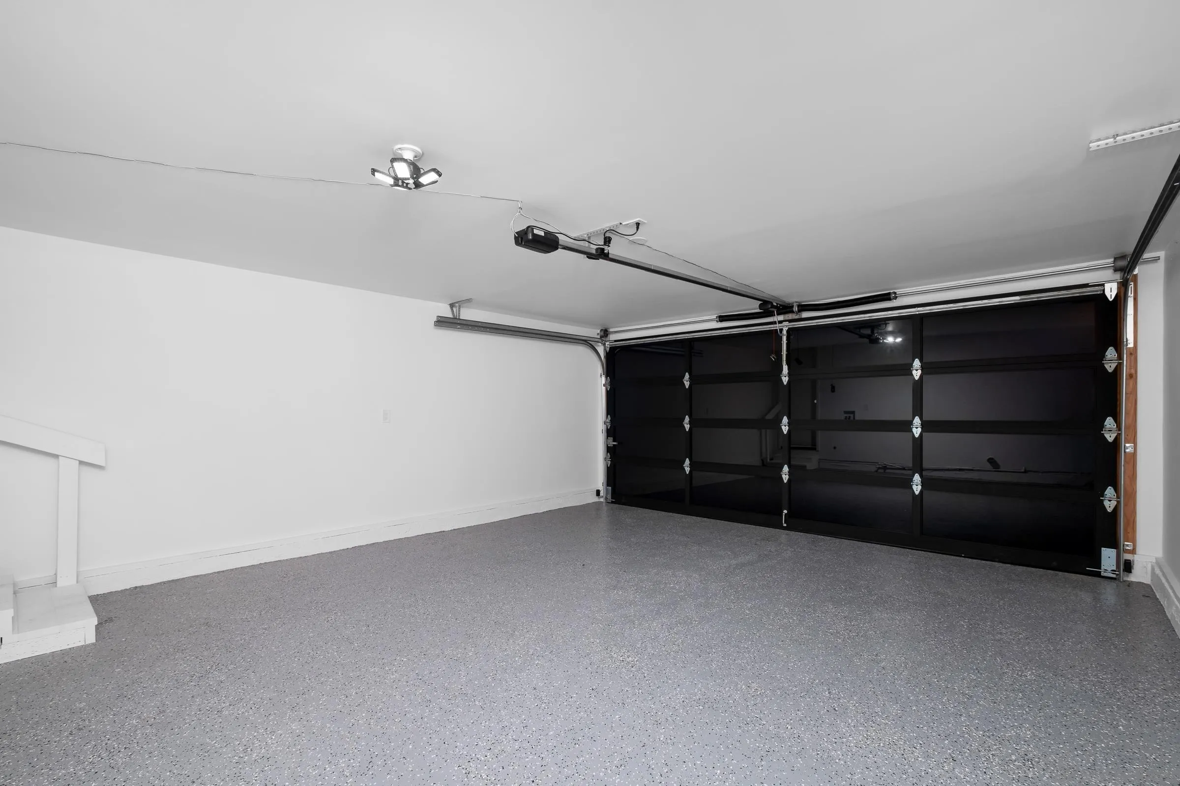 https://cdn.realtyfeed.com/cdn/127/230022066/112c6f9d51f84349f1753c75102ff6dc.webp