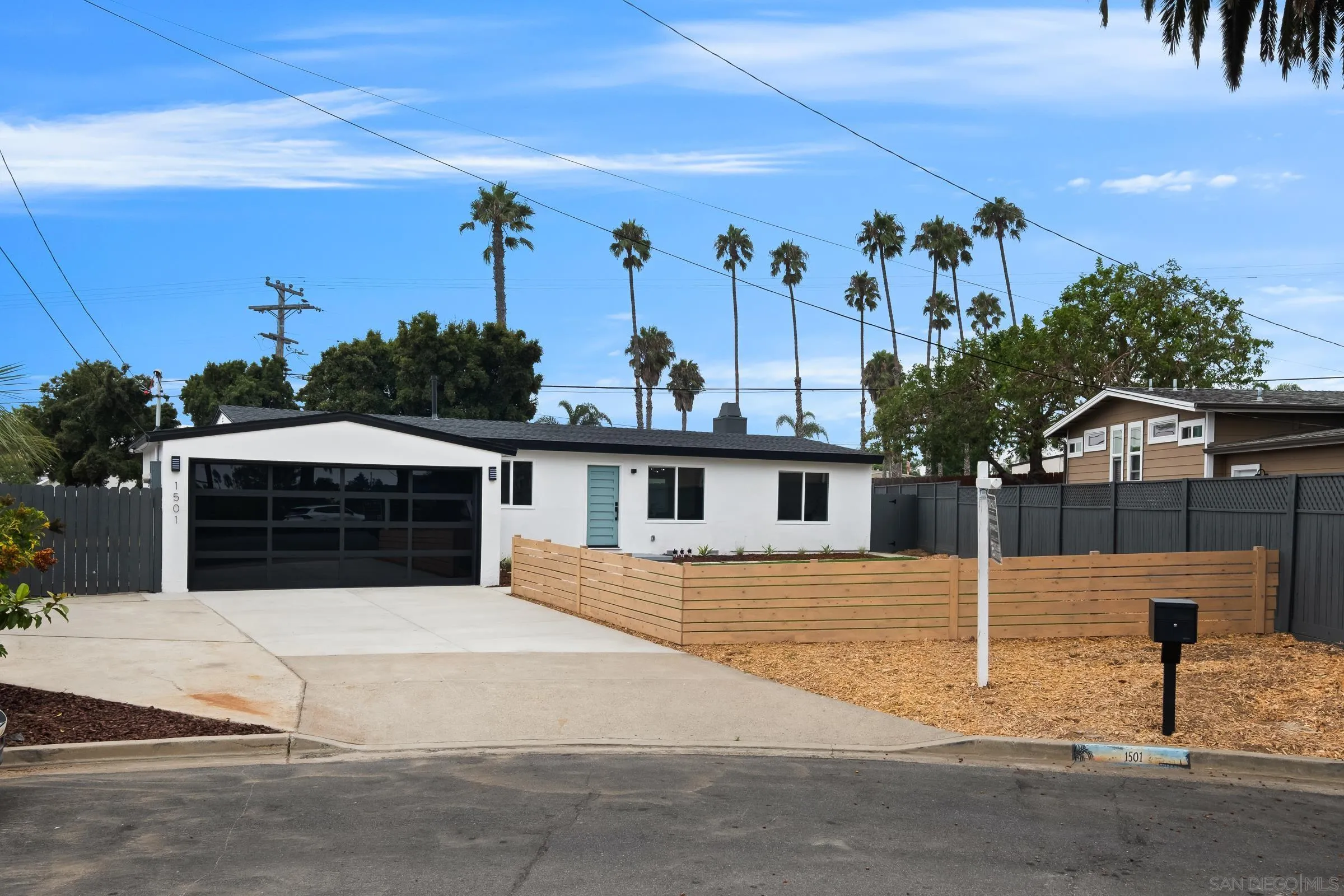 https://cdn.realtyfeed.com/cdn/127/230022066/a4357425f142e3f287e9a9e103572b17.webp