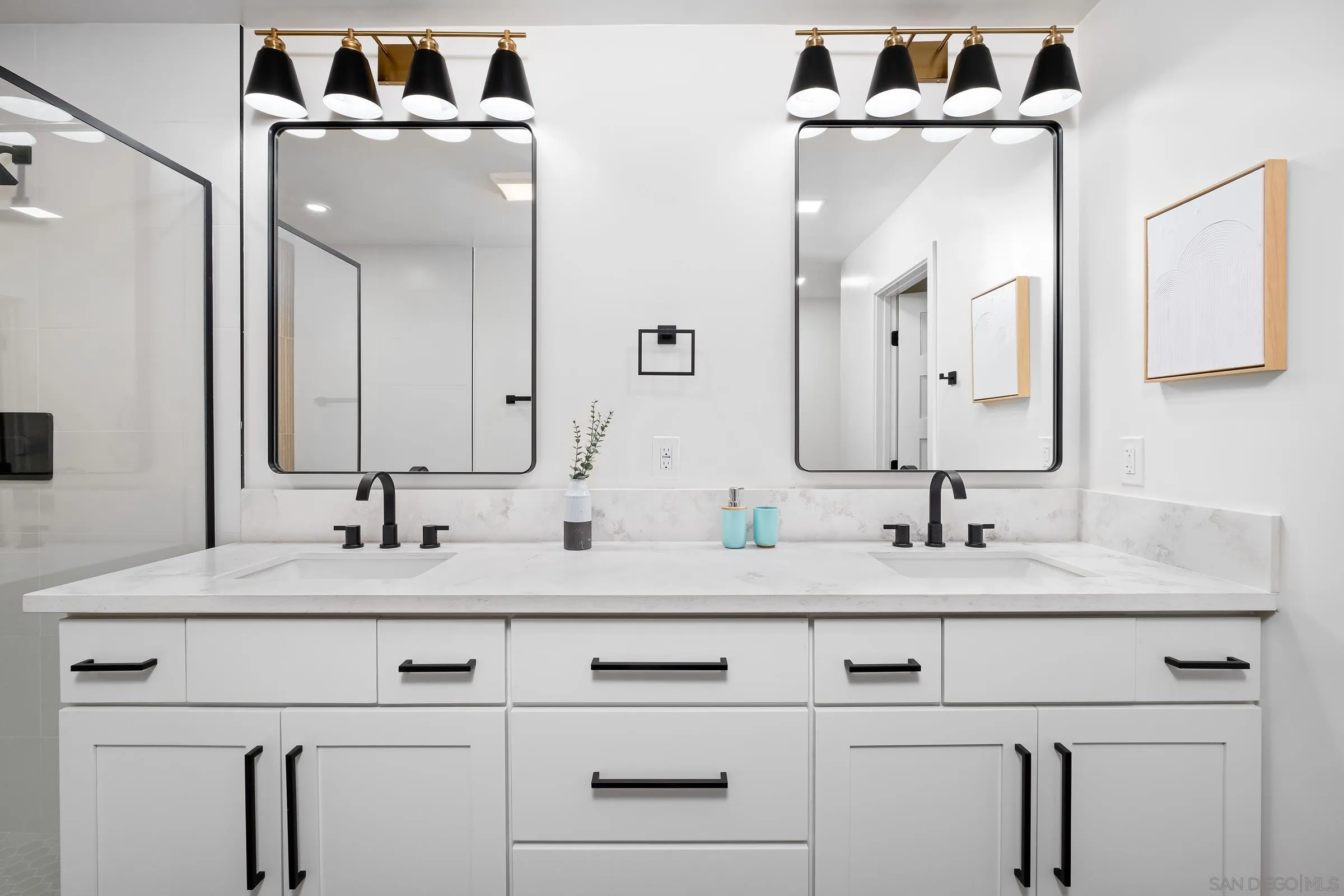 https://cdn.realtyfeed.com/cdn/127/230022066/e03ec8361f0f0020221d6db8e134ebe0.webp