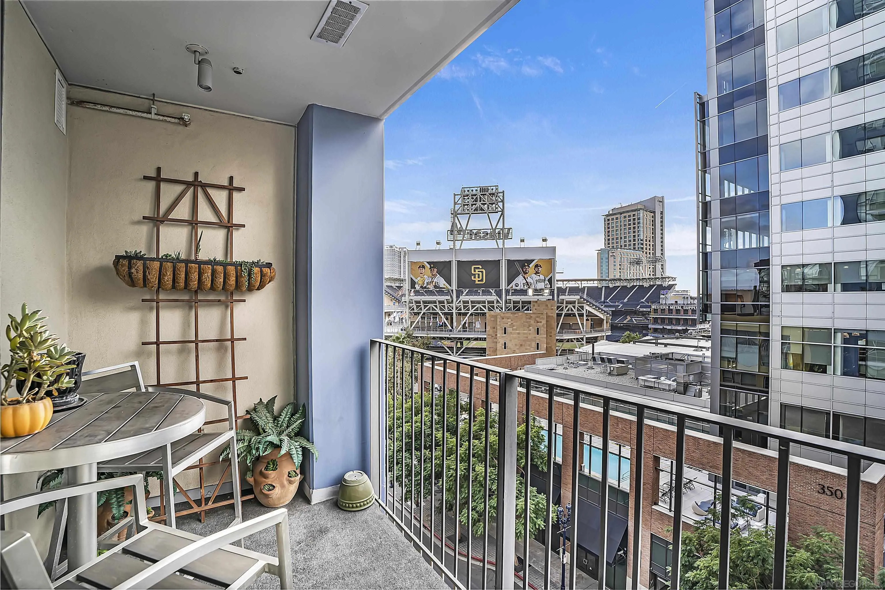 Photo #4: 230022074 Listing 