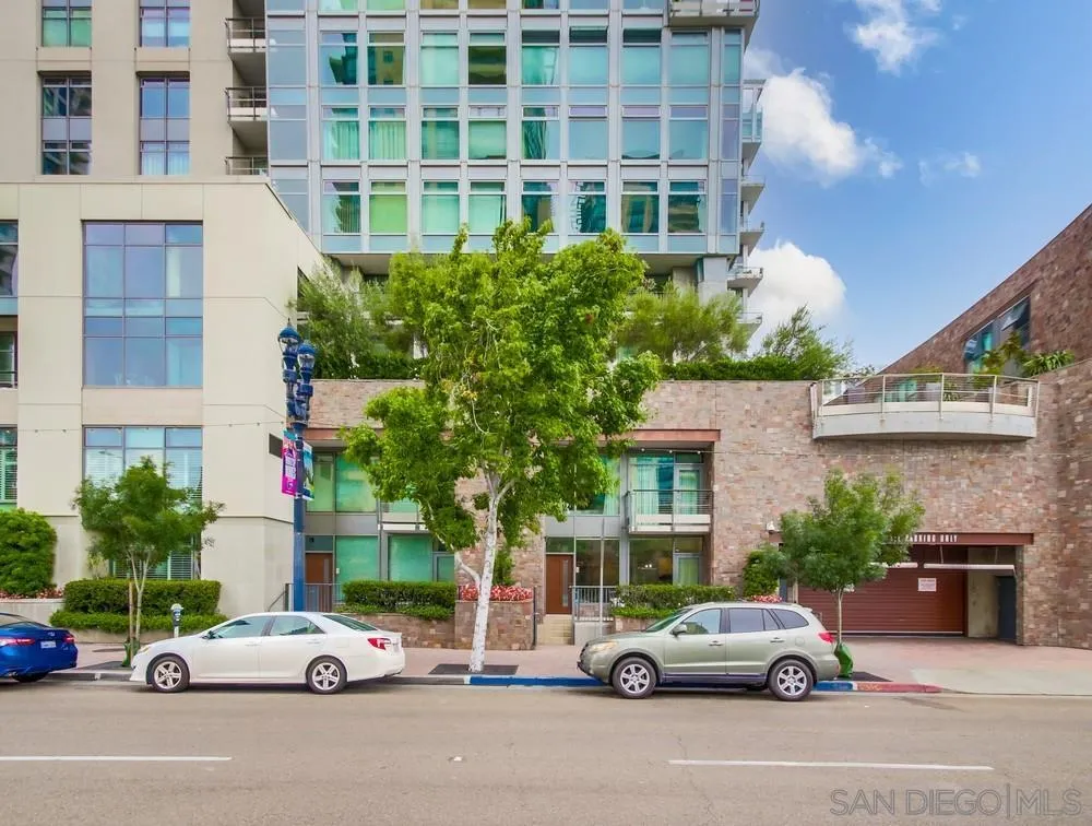 Photo #5: 230022198 Listing 