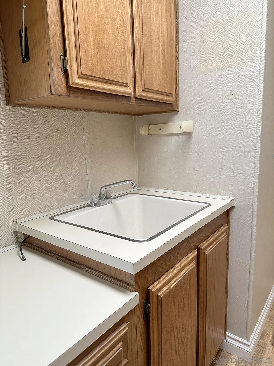https://cdn.realtyfeed.com/cdn/127/230022299/7887e0921832bd1c87b2b626b29141b4.webp