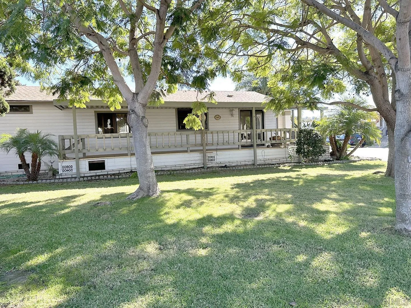 https://cdn.realtyfeed.com/cdn/127/230022299/abb03ce0f43f909c875ff1f5b70e1705.webp