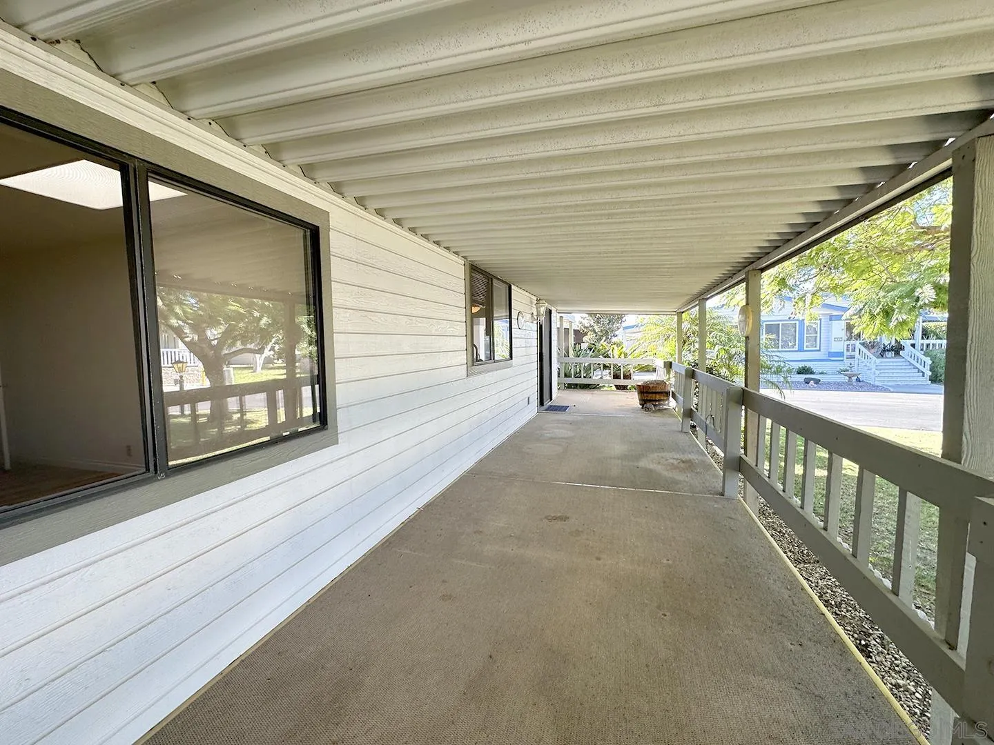 https://cdn.realtyfeed.com/cdn/127/230022299/bf9c11c626a7691335516e623b69a076.webp