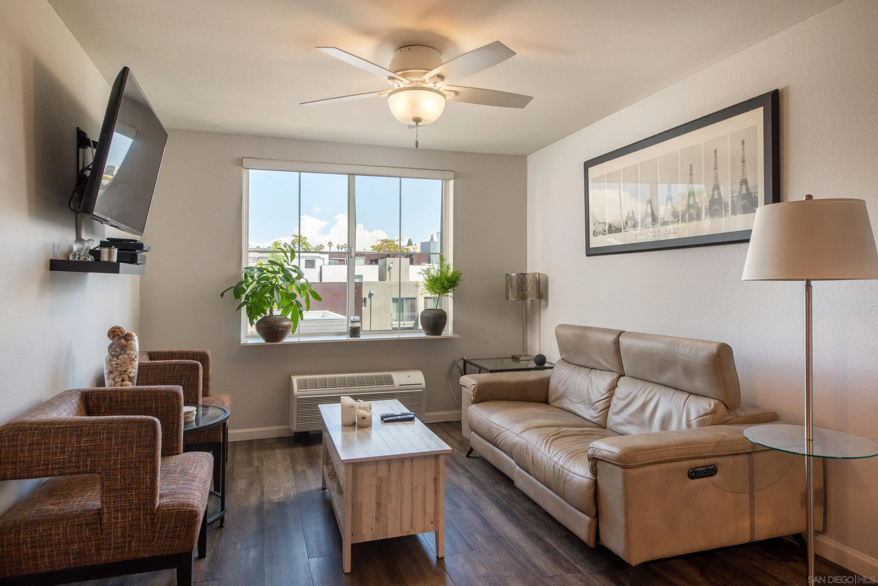 Photo #4: 230022309 Listing 