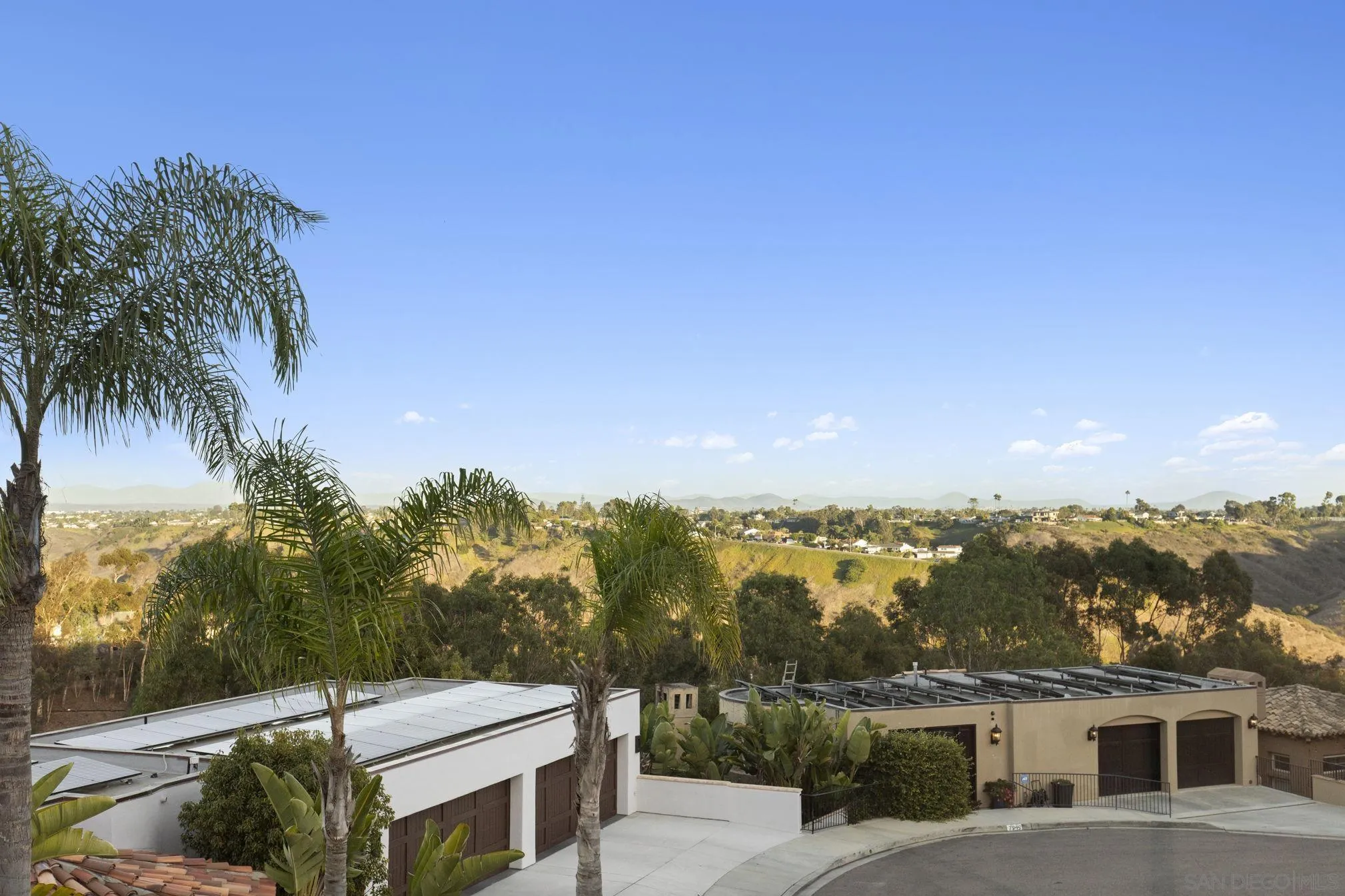 https://cdn.realtyfeed.com/cdn/127/230022311/298088d980d049b5e5260fa575118500.webp