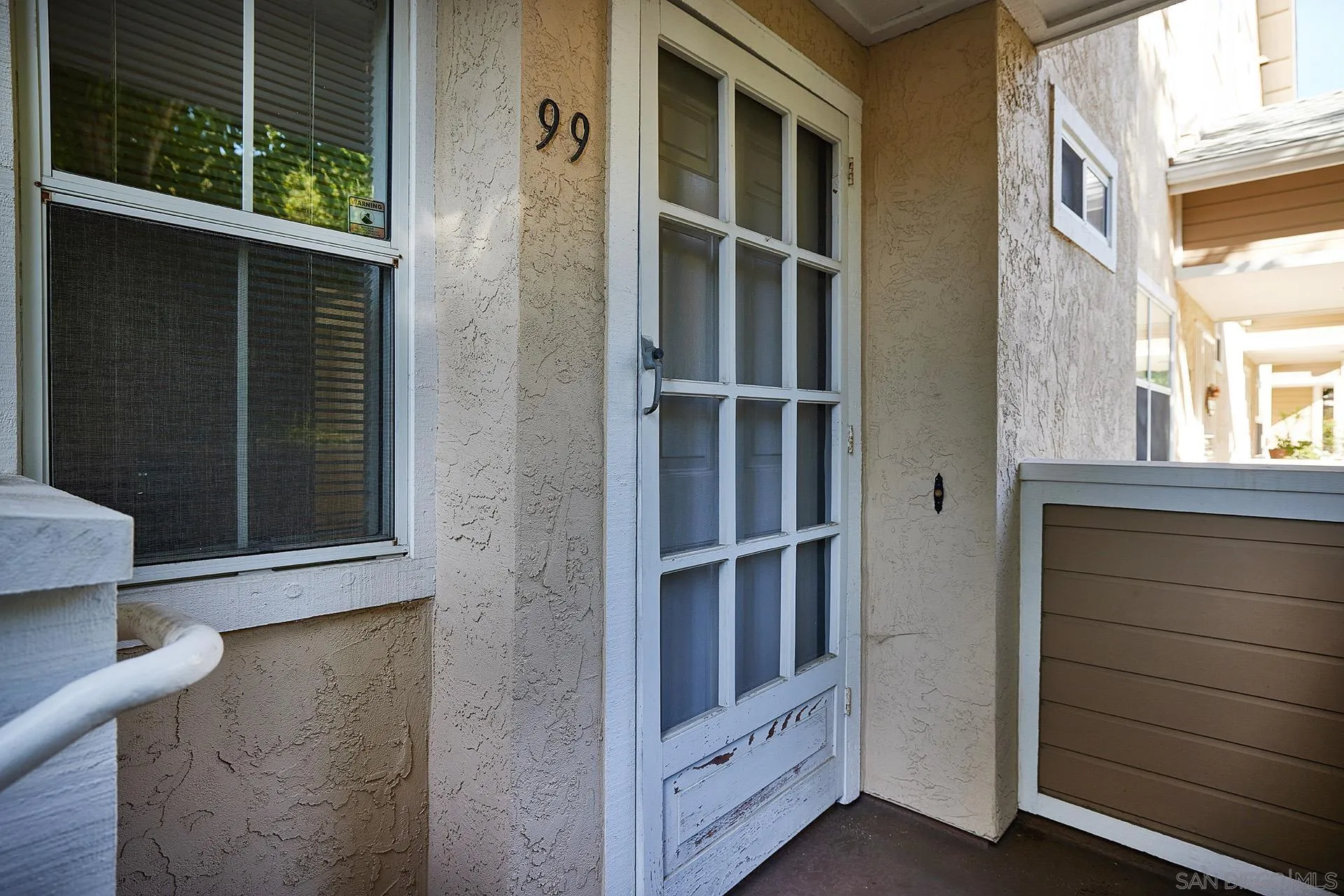 Photo #5: 230022422 Listing 
