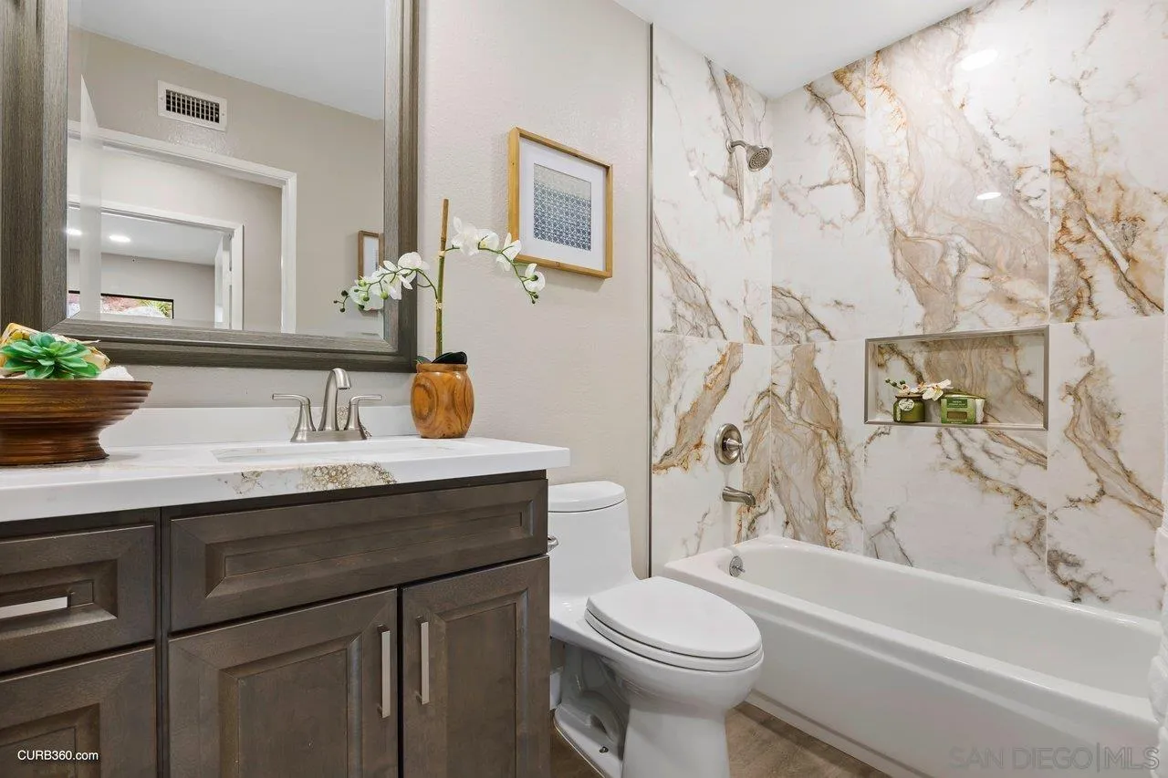 https://cdn.realtyfeed.com/cdn/127/230022557/ca7aa0be241768df175586ce3f299768.webp