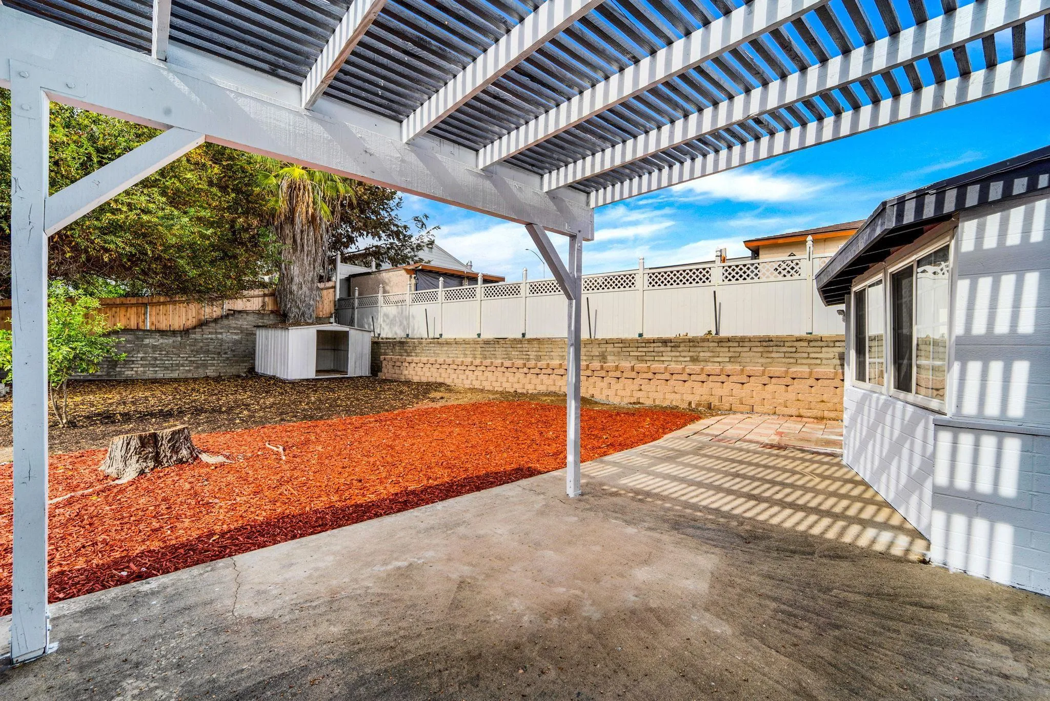 https://cdn.realtyfeed.com/cdn/127/230022627/869a15bcc441dab2796b38c60ef7838d.webp