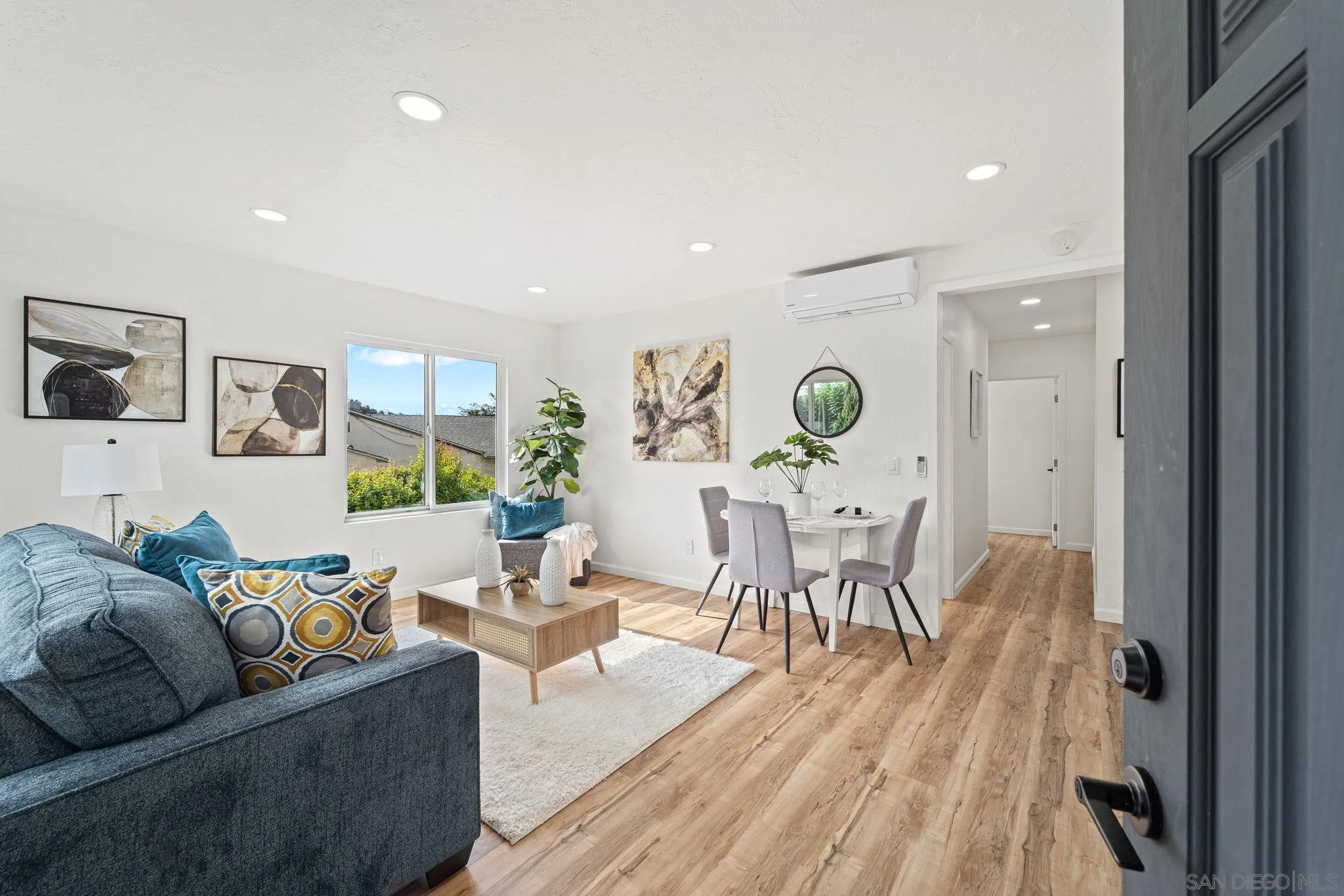 https://cdn.realtyfeed.com/cdn/127/230022627/a9f4e777fa6f0a55b1d500cd4259d69d.webp